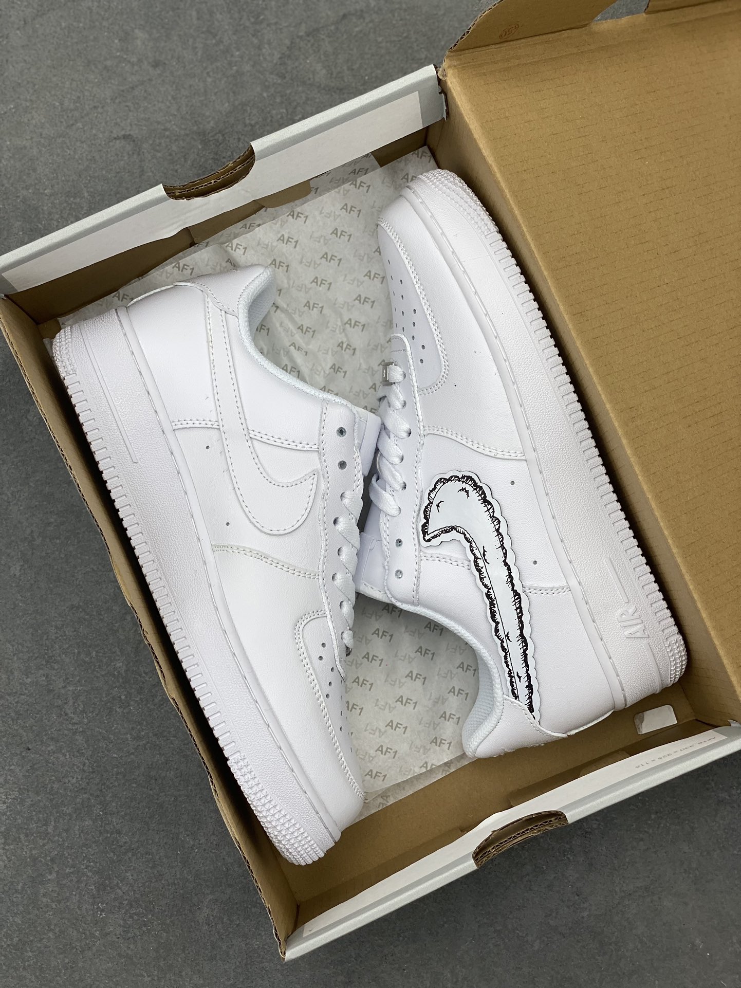 Nike Air Force 1 '07 Low White/Grey Sneakers Size 36-45 9 i1716667507 3061 3