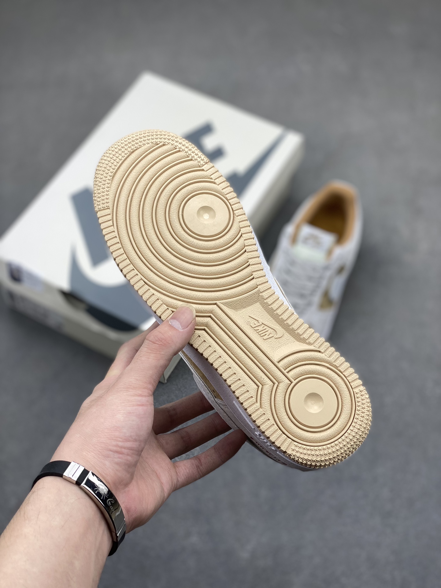 Nike Air Force 1 Low Casual Sneakers - Versatile, Comfortable, & Stylish 7 i1716667597 5644 0