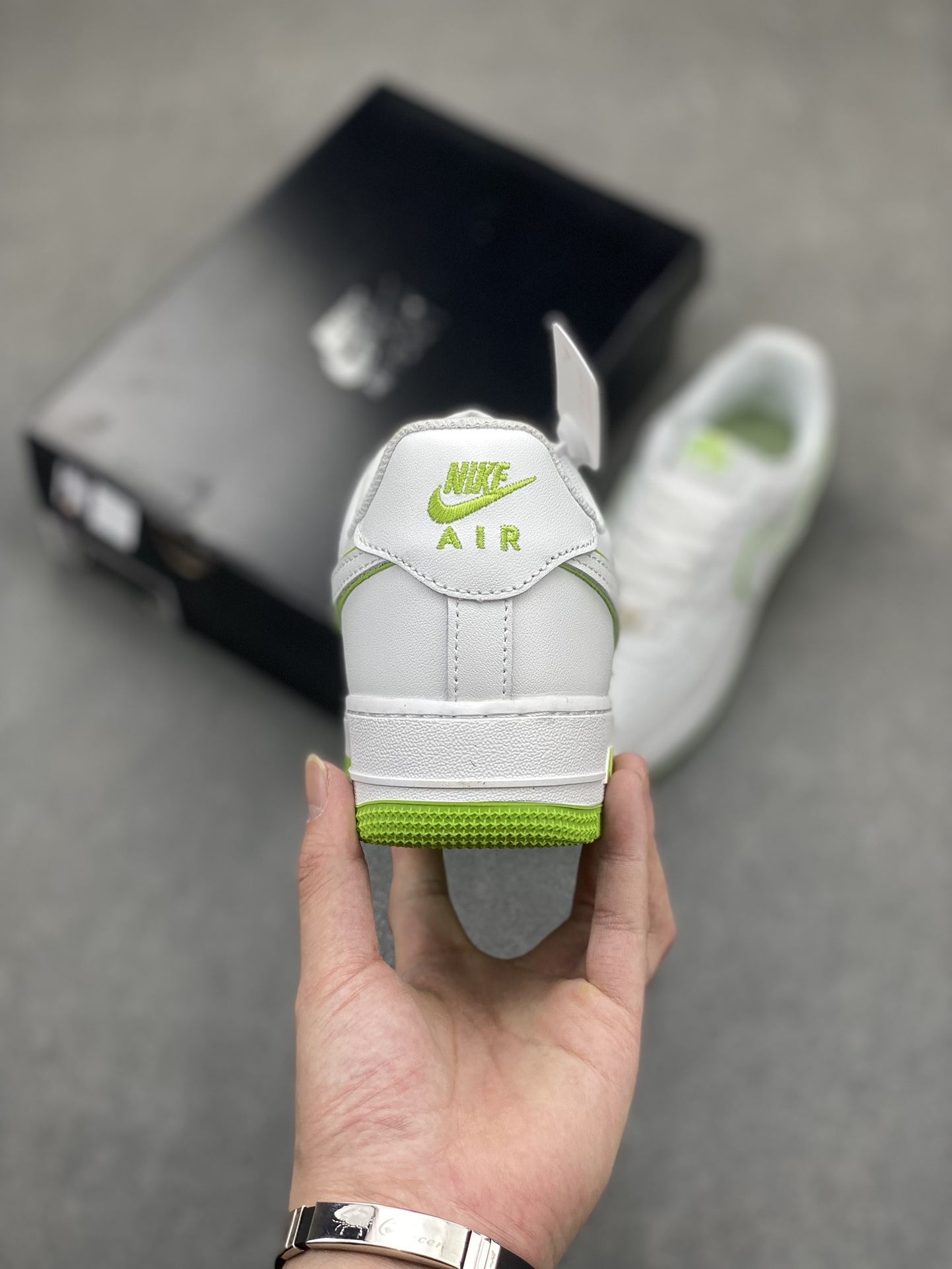 Nike Air Force 1 '07 Low White/Lime Green - DV0788-105 Authentic Sneakers 5 i1716667699 538 3