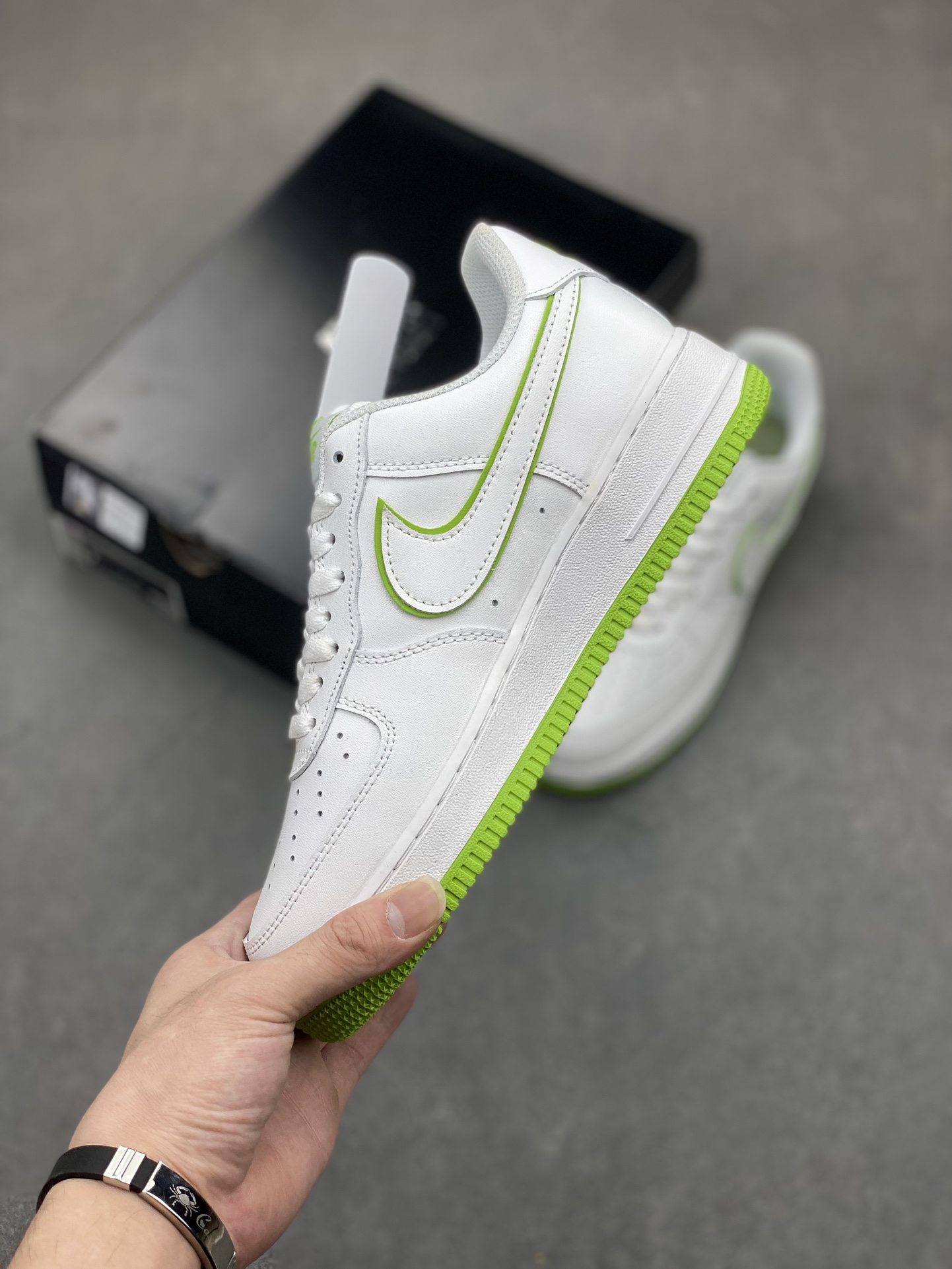 Nike Air Force 1 '07 Low White/Lime Green - DV0788-105 Authentic Sneakers 4 i1716667699 8780 8
