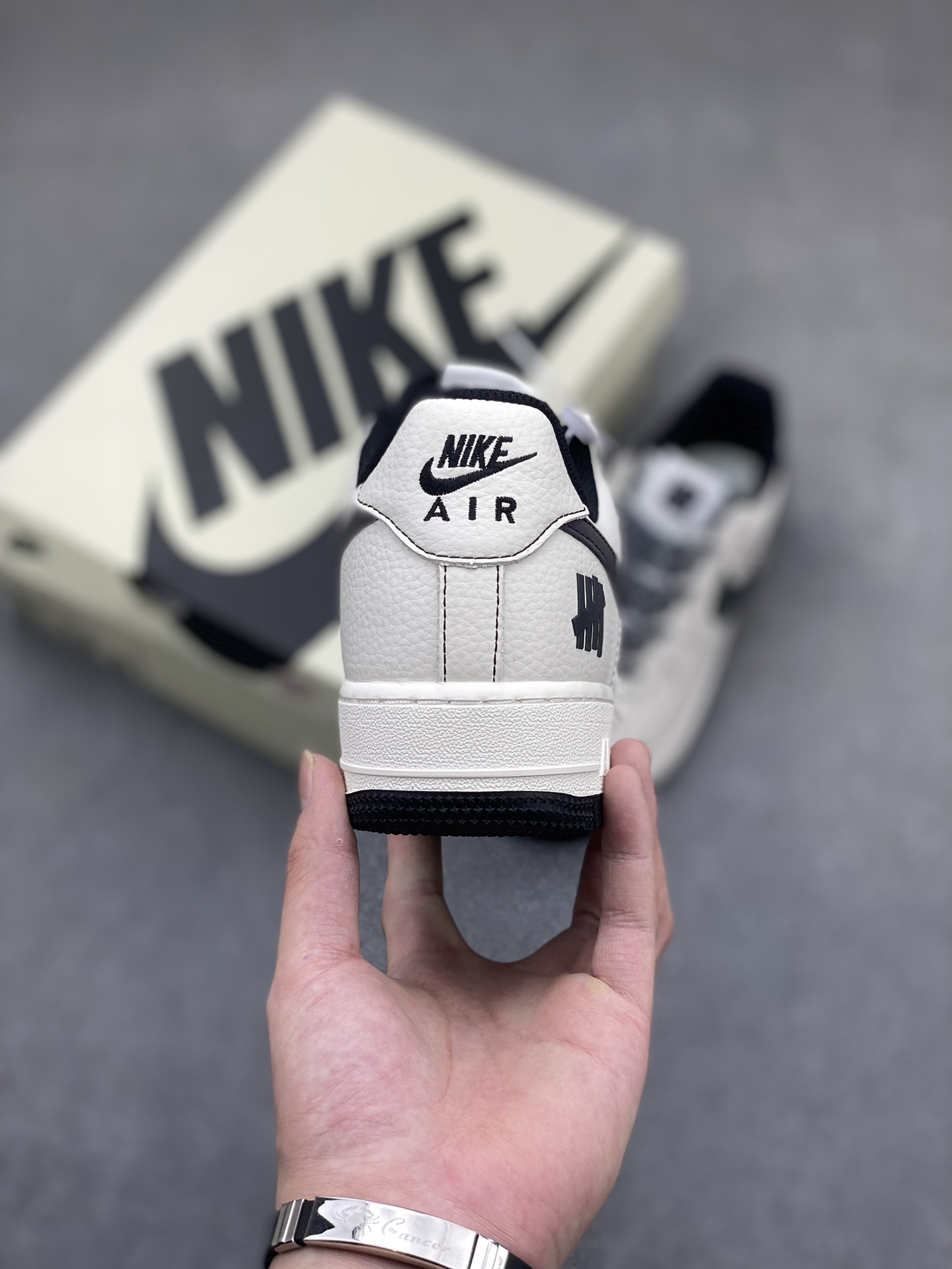 Undefeated x Nike Air Force 1 Low 'Night Marauder' Limited Edition Sneakers 5 i1716833498 4472 3