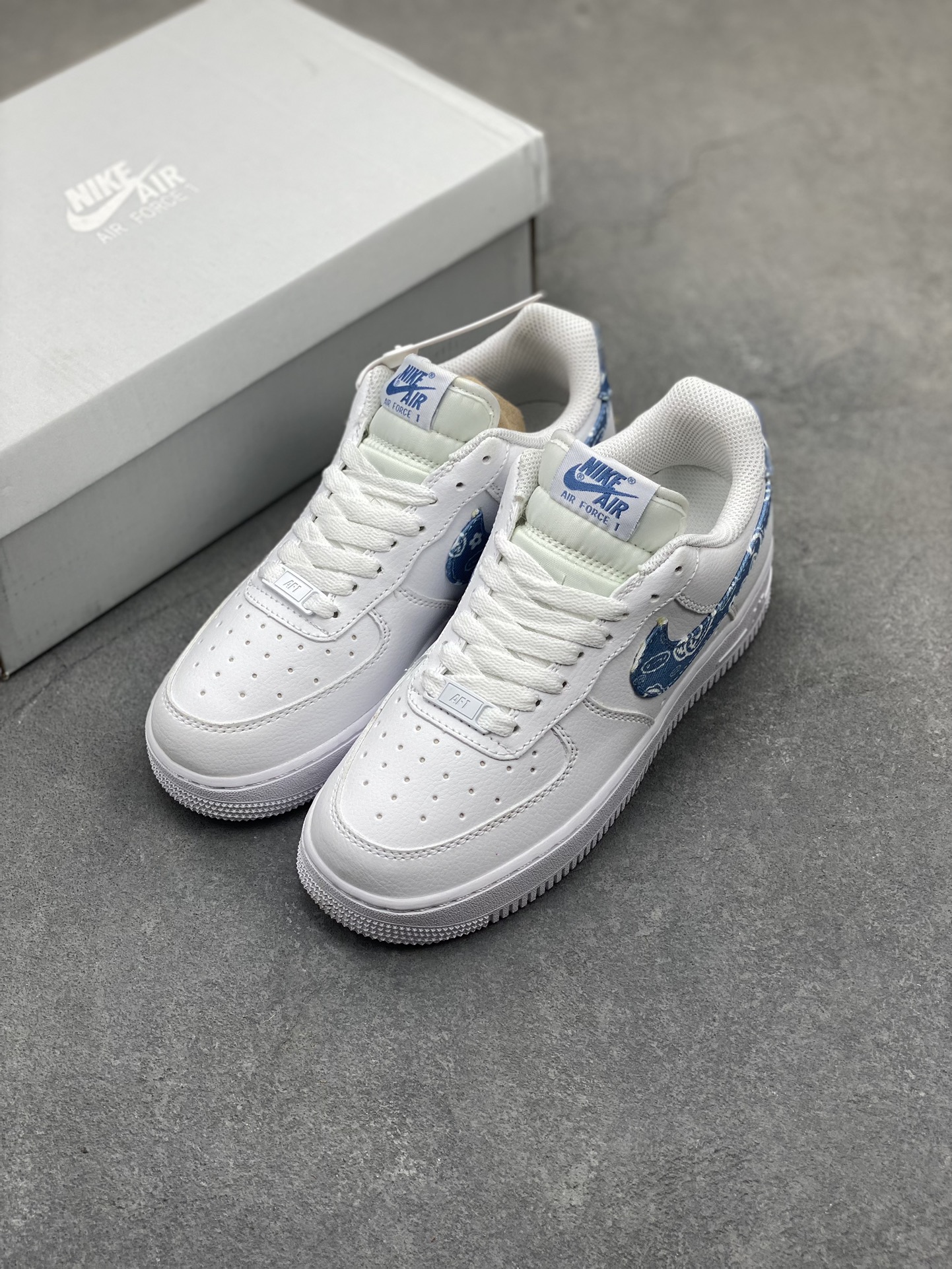 Nike Air Force 1 Low White Paisley Casual Sneakers, Sizes 36-45 Available 9 i1716834391 9746 0