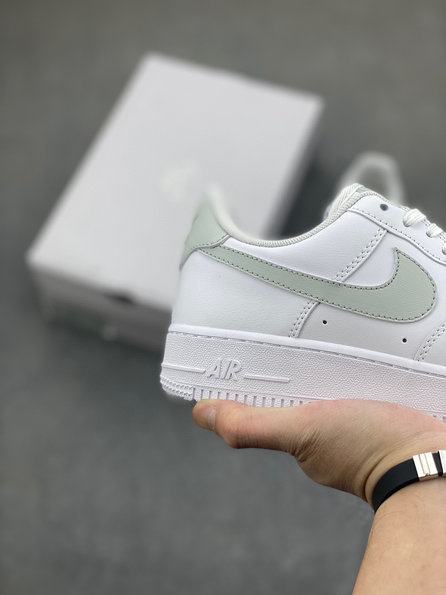Nike Air Force 1 '07 Low White CZ0270-106 - Authentic Design & Comfort 6 i1716836650 1837 0