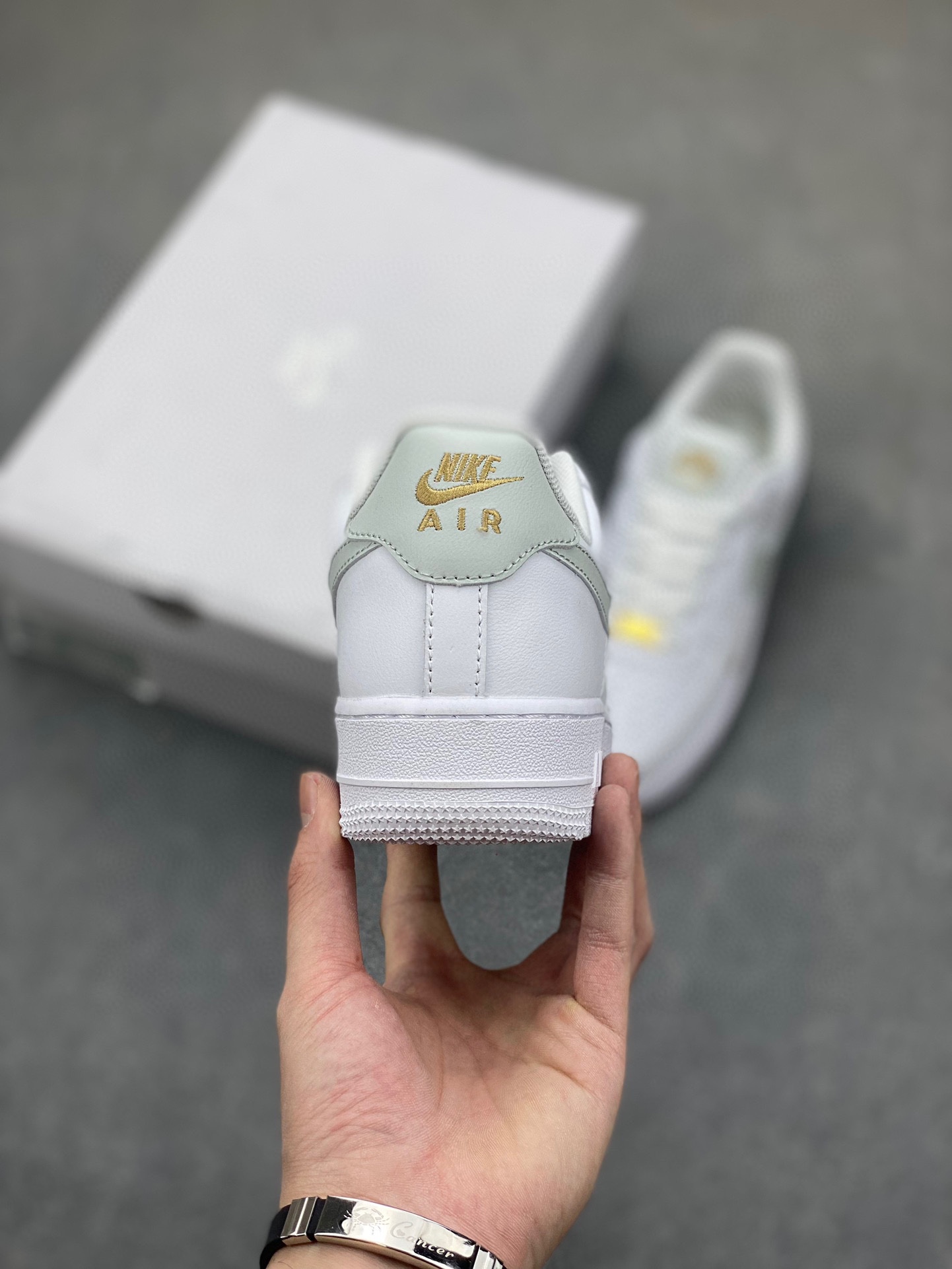 Nike Air Force 1 '07 Low White CZ0270-106 - Authentic Design & Comfort 5 i1716836650 5409 2