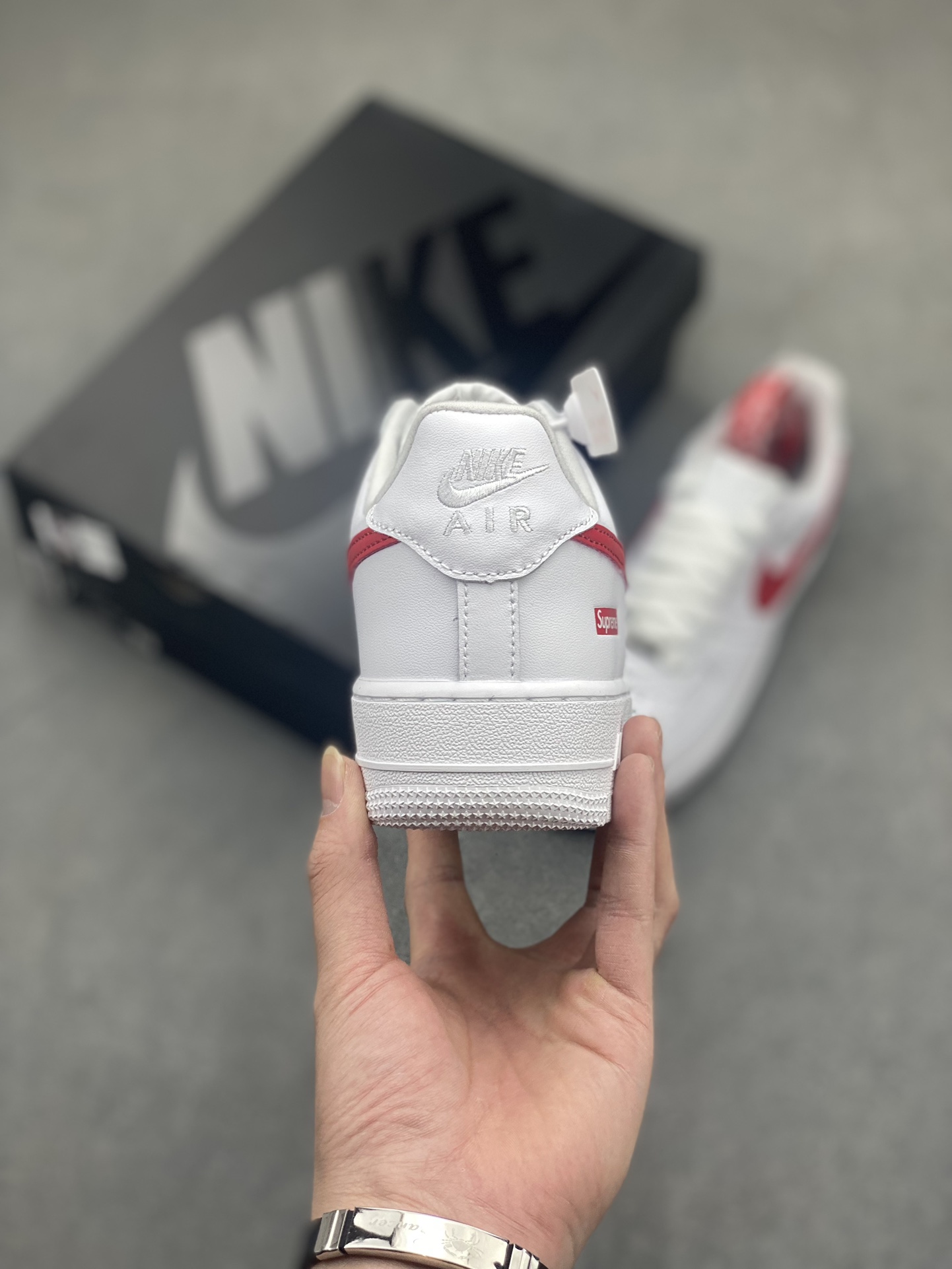 Supreme x Nike Air Force 1 Low White/Red - CU9225-101 Limited Edition 5 i1717005431 8079 5