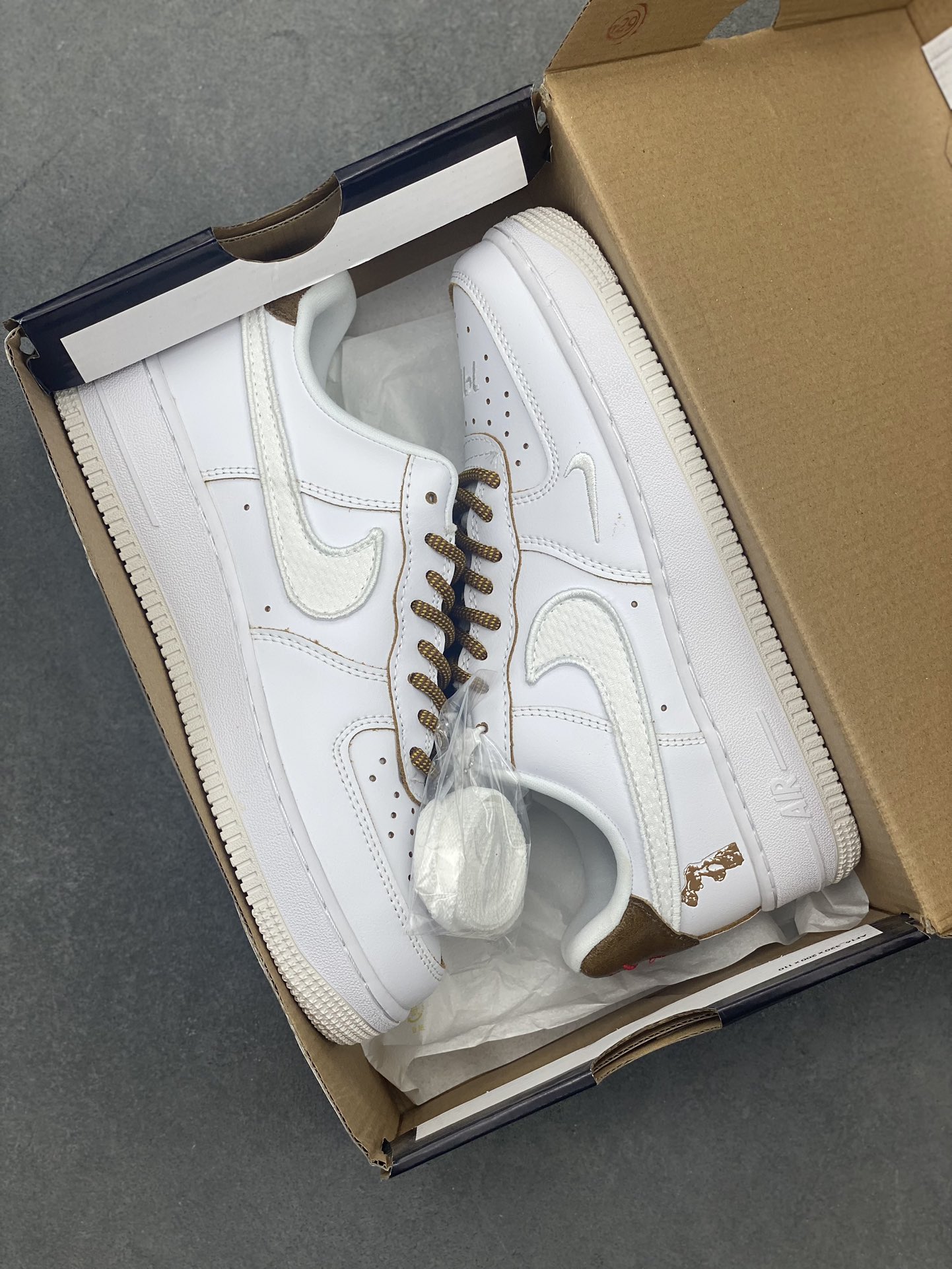 Nike Air Force 1 '07 Low White/Brown Casual Shoes HF5716-111 10 i1717005469 1923 5