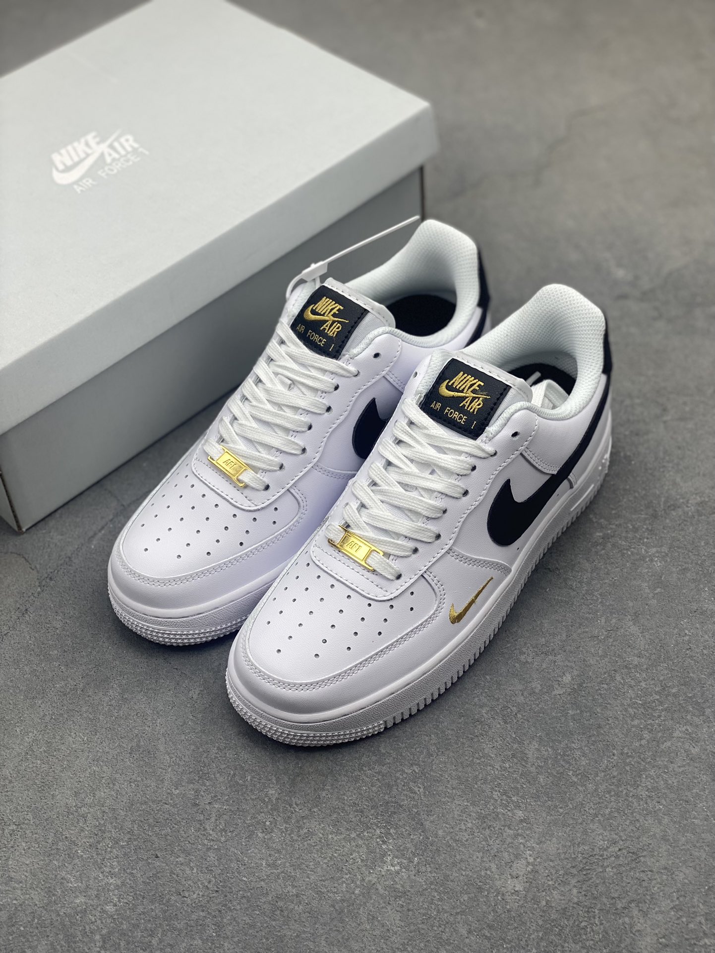 Nike Air Force 1 Low White Black Mini Swoosh Casual Sneaker CZ0270-102 9 i1717005618 2565 6