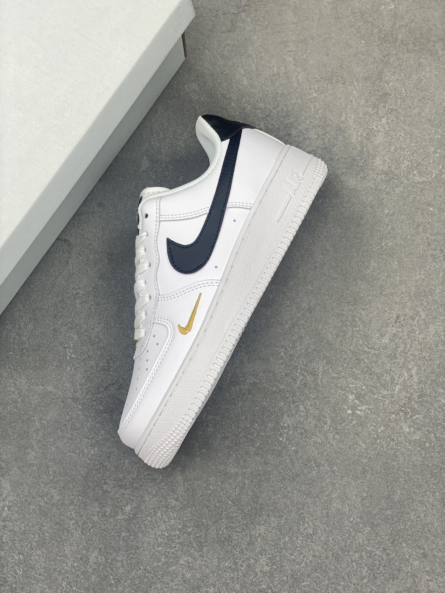 Nike Air Force 1 Low White Black Mini Swoosh Casual Sneaker CZ0270-102 8 i1717005618 945 7