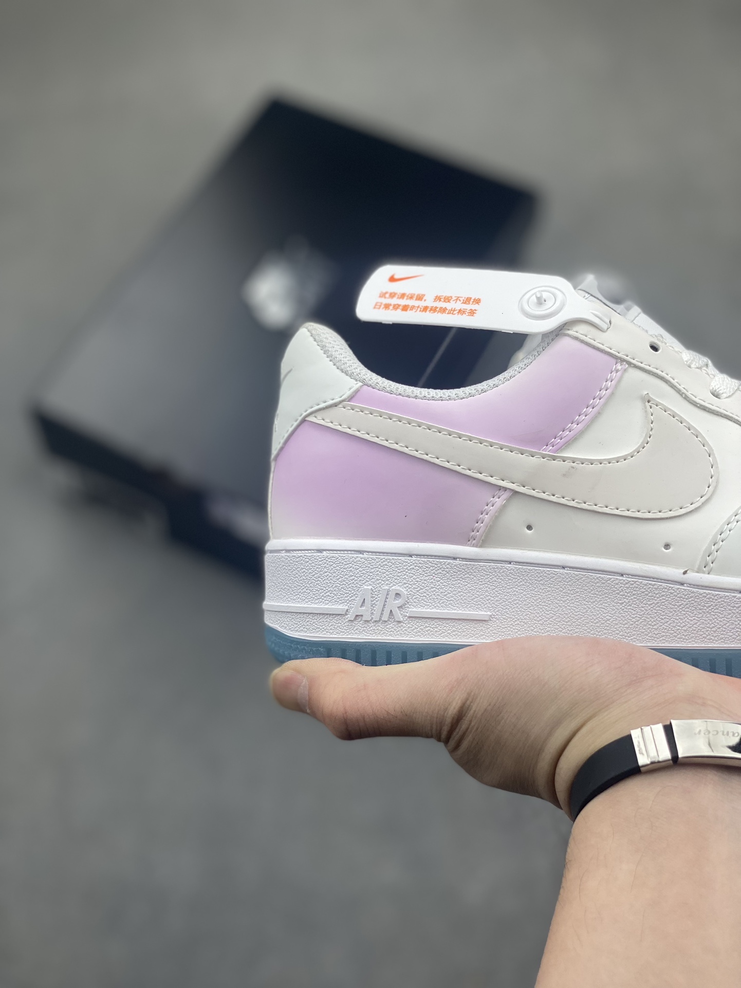 Nike Air Force 1 Low Heat Reactive Chameleon Sneakers 6 i1717005883 7028 8