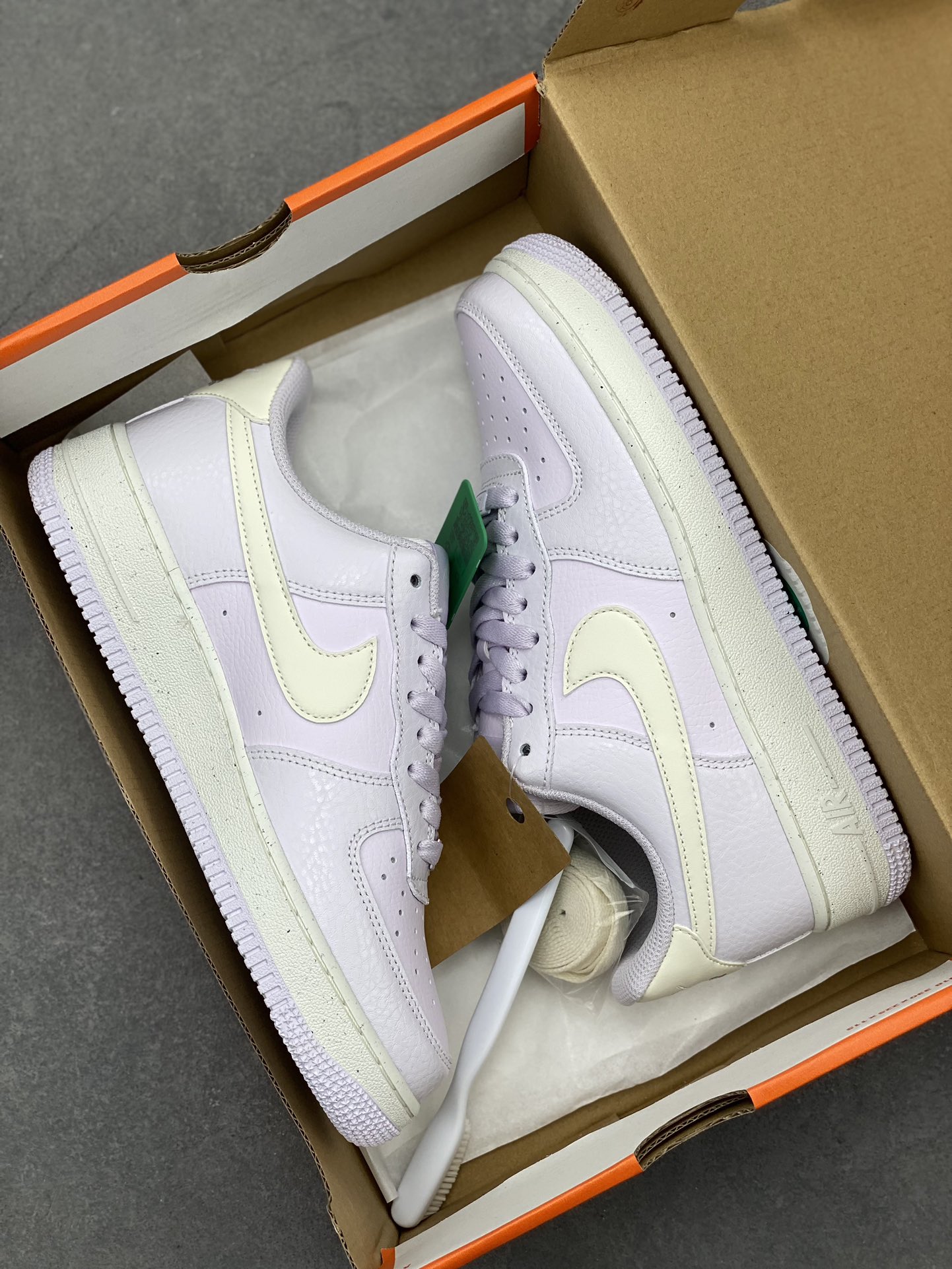 Nike Air Force 1 Low Purple White Sneakers with NFC Chip & Accessories 10 i1717186189 2484 5