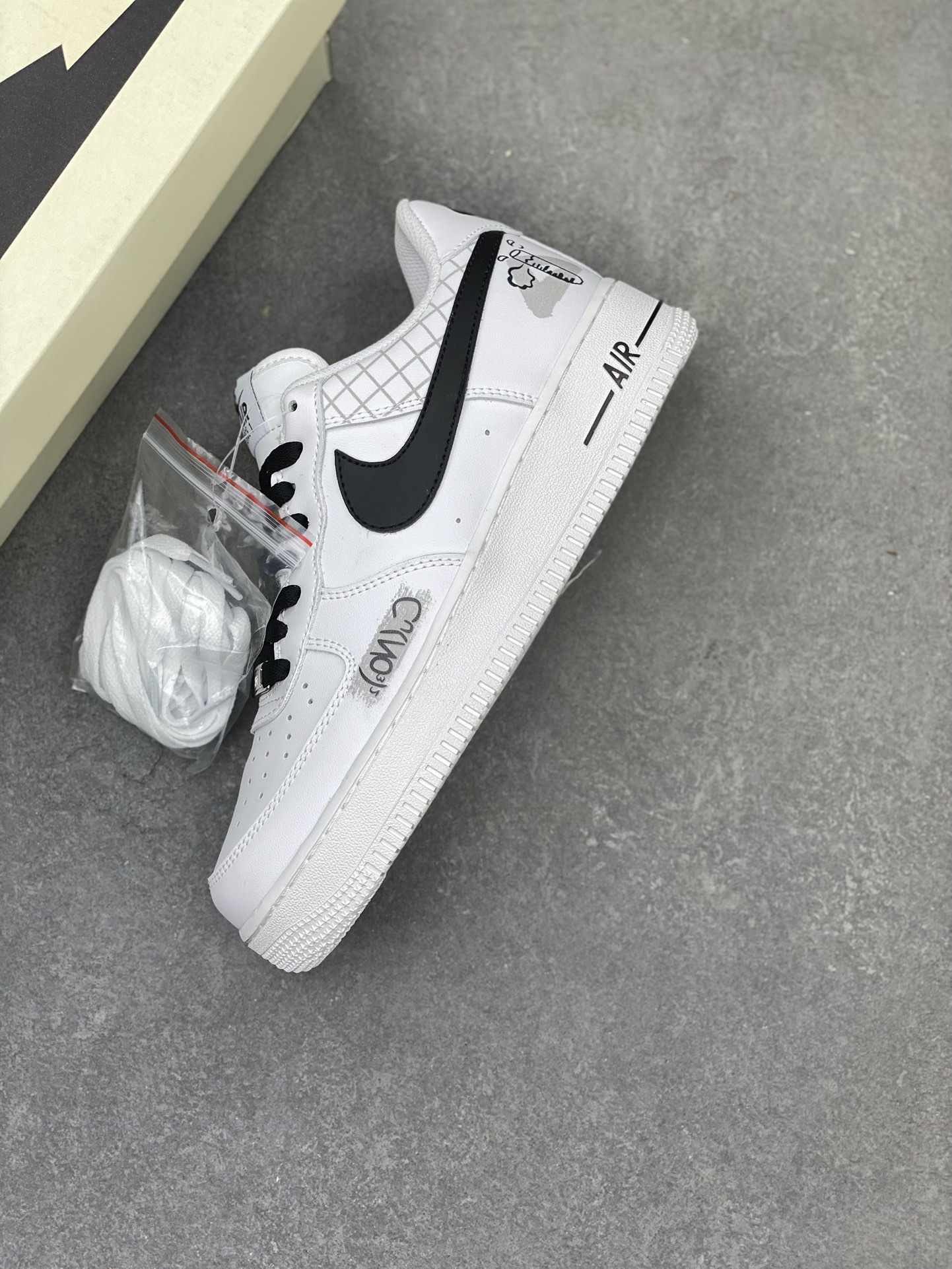 Nike Air Force 1 Low '07 'Chemical Formula' Custom Sneakers 8 i1717270497 6566 4