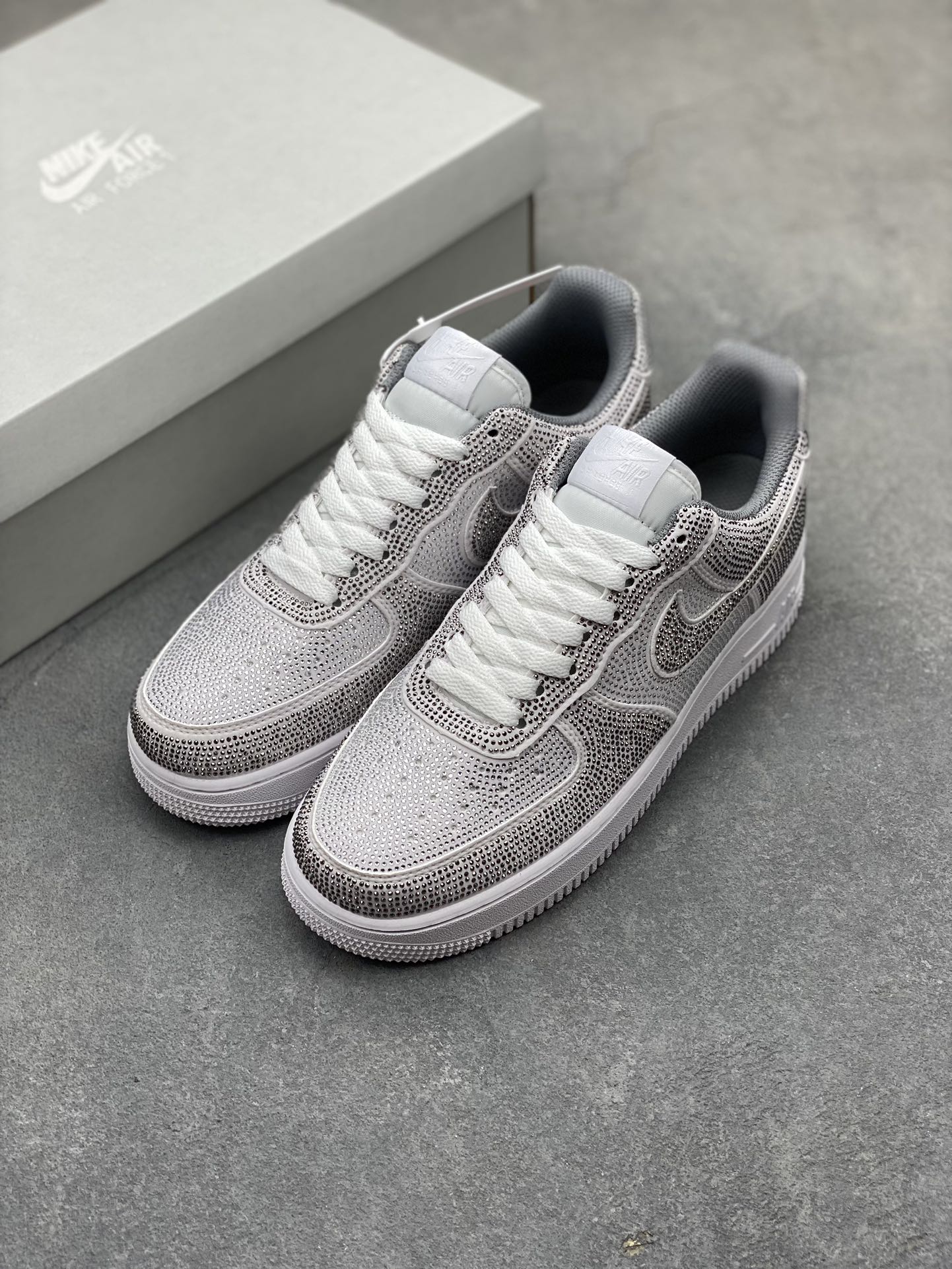 Nike Air Force 1 HF0729-001 Sneakers - Original Quality & Comfortable Fit 9 i1717357401 8891 8
