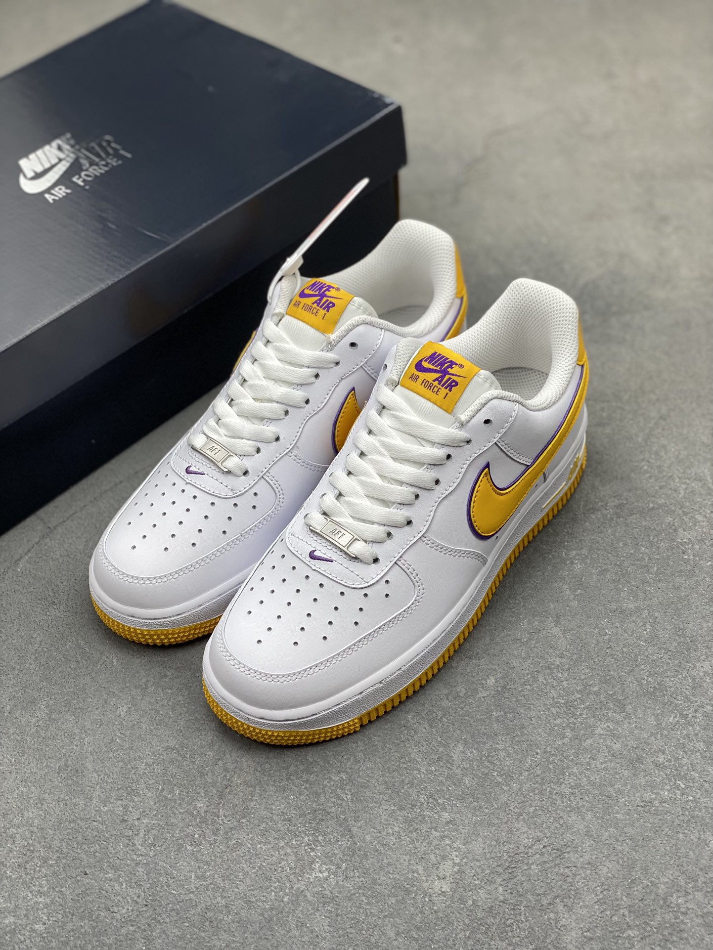 Nike Air Force 1 Low White Yellow FZ1151-100 Sneakers 9 i1717357752 9670 0