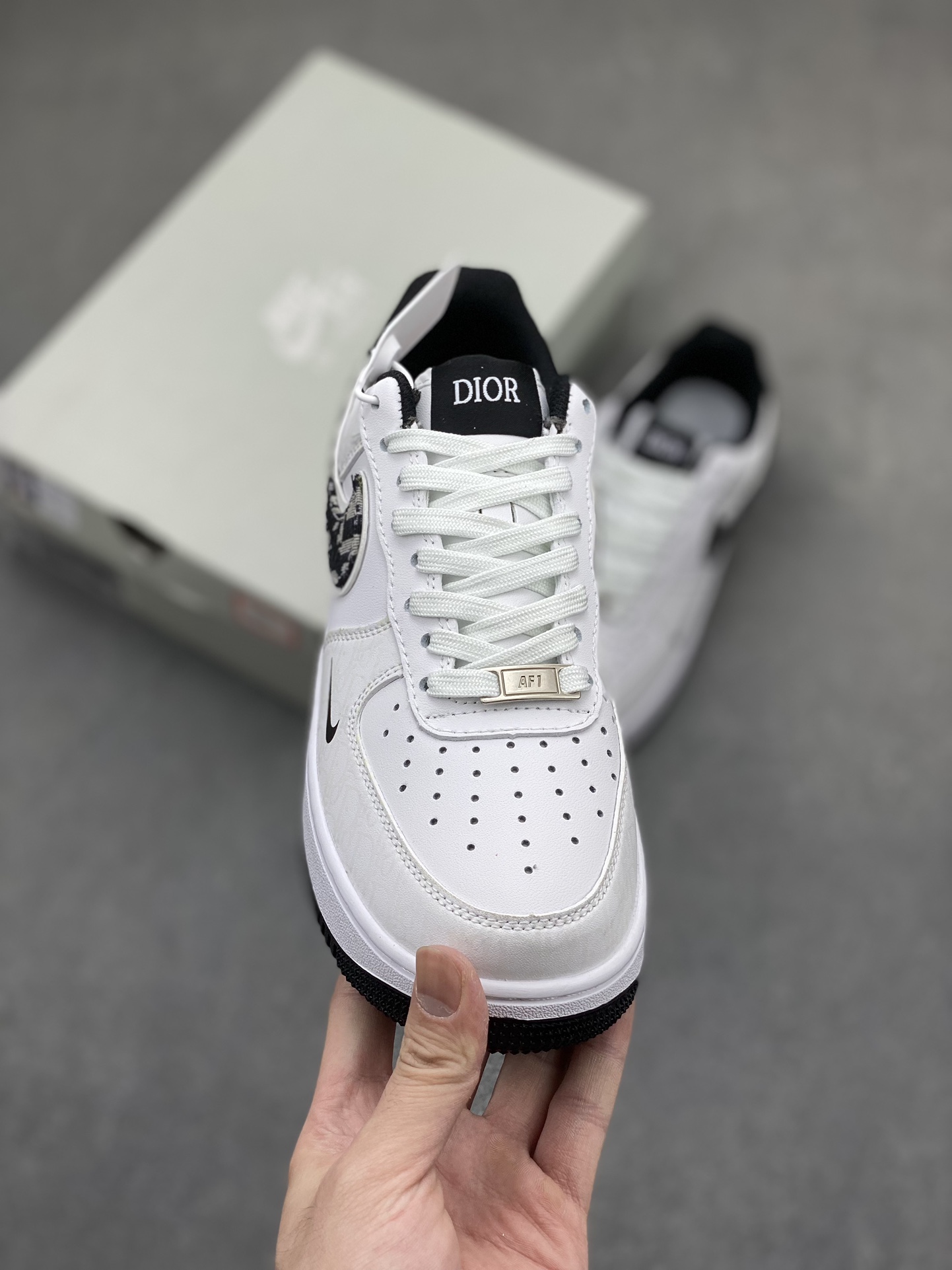 Nike Air Force 1 Low Dior White Black Sneakers DR6239-837 3 i1717357863 1494 7