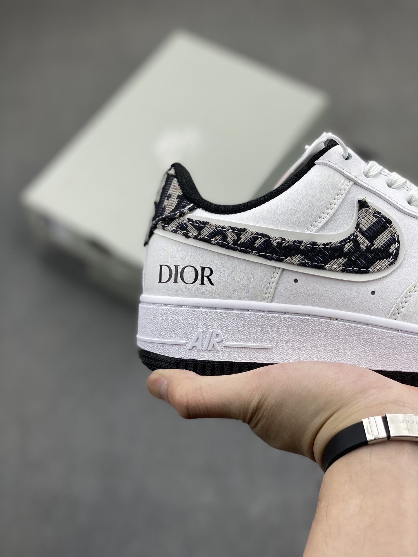 Nike Air Force 1 Low Dior White Black Sneakers DR6239-837 6 i1717357863 3092 0