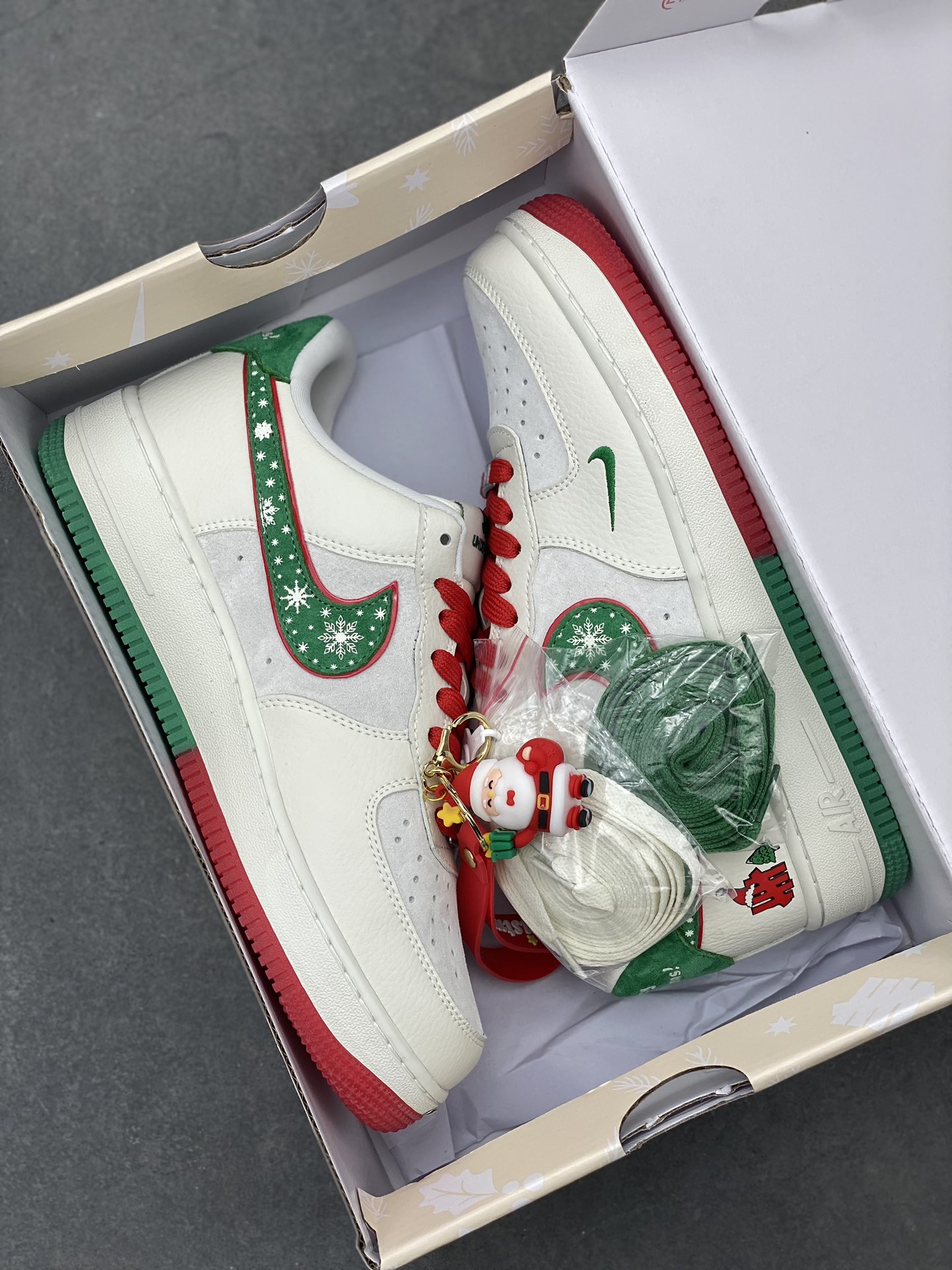 Nike Air Force 1 '07 Low 'Christmas' Casual Shoes DH6239-839 10 i1717446636 569 4