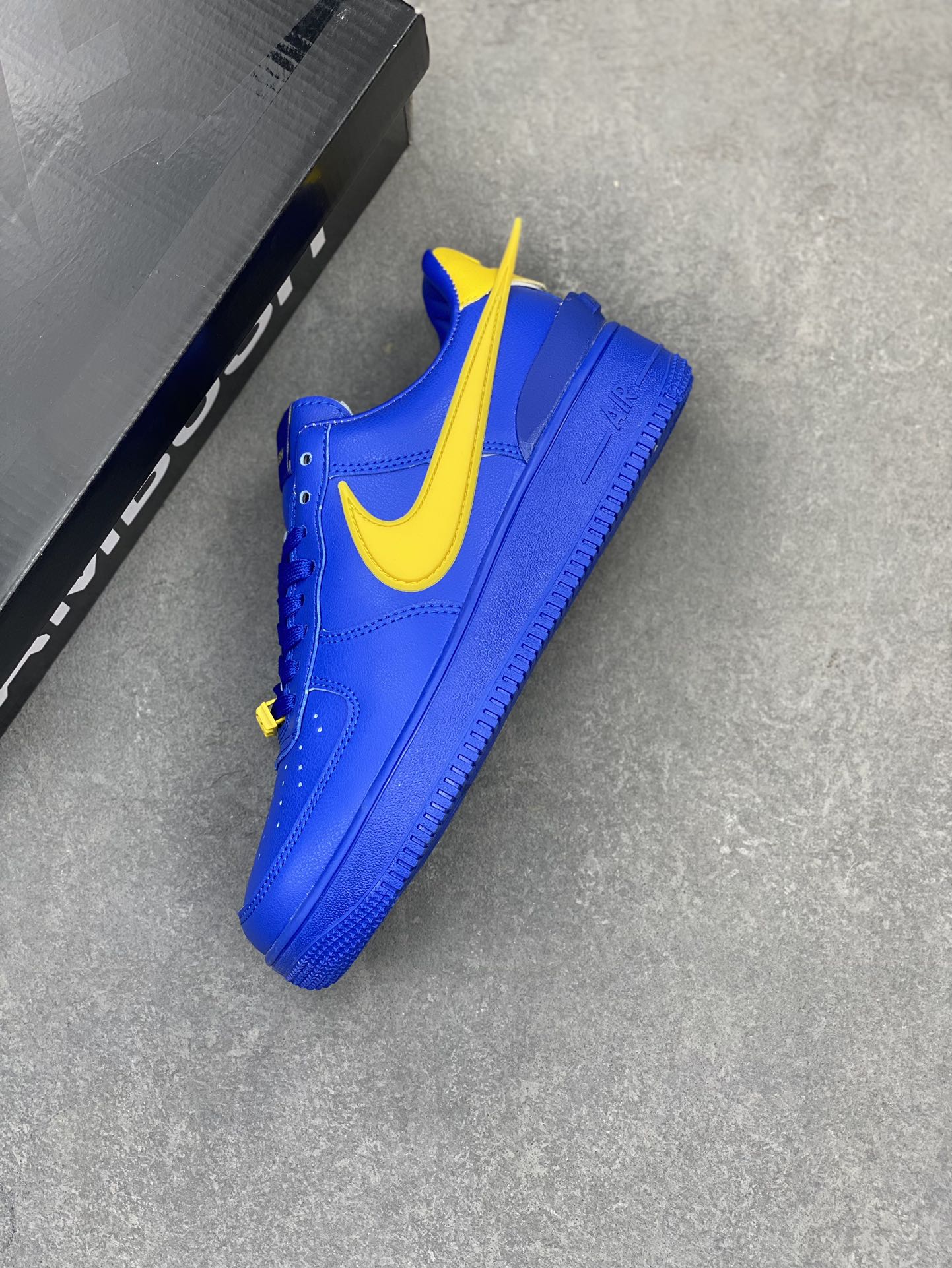 Nike Air Force 1 Low AMBUSH Blue Yellow Casual Sneakers DV3464-400 8 i1717447536 301 3