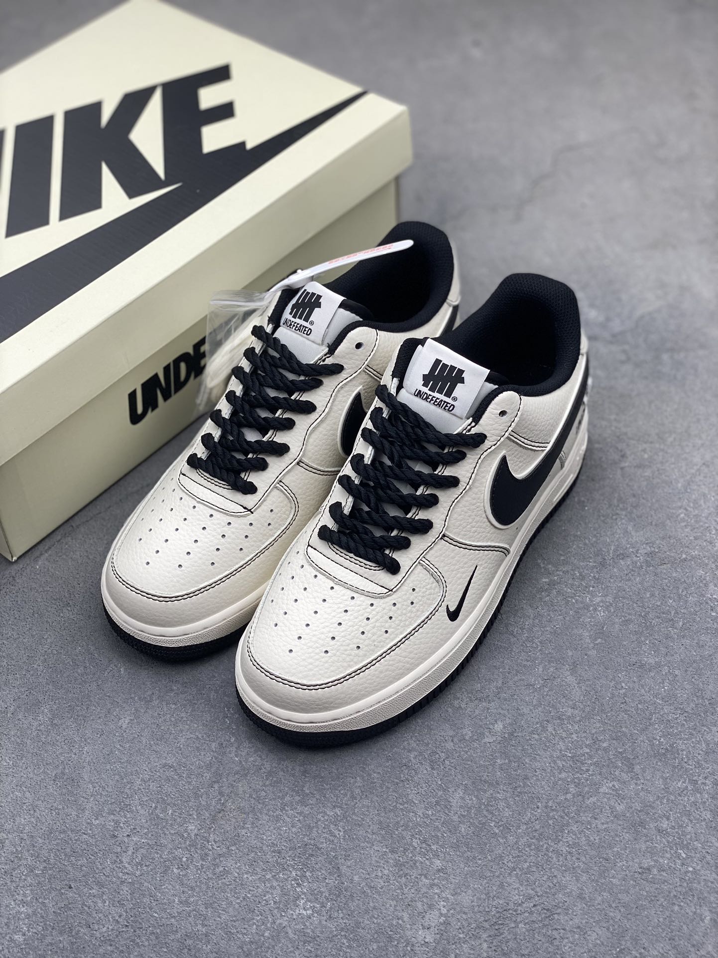 Nike Air Force 1 Low Undefeated Black Sesame - Limited Edition Sneakers 9 i1717530006 6552 8
