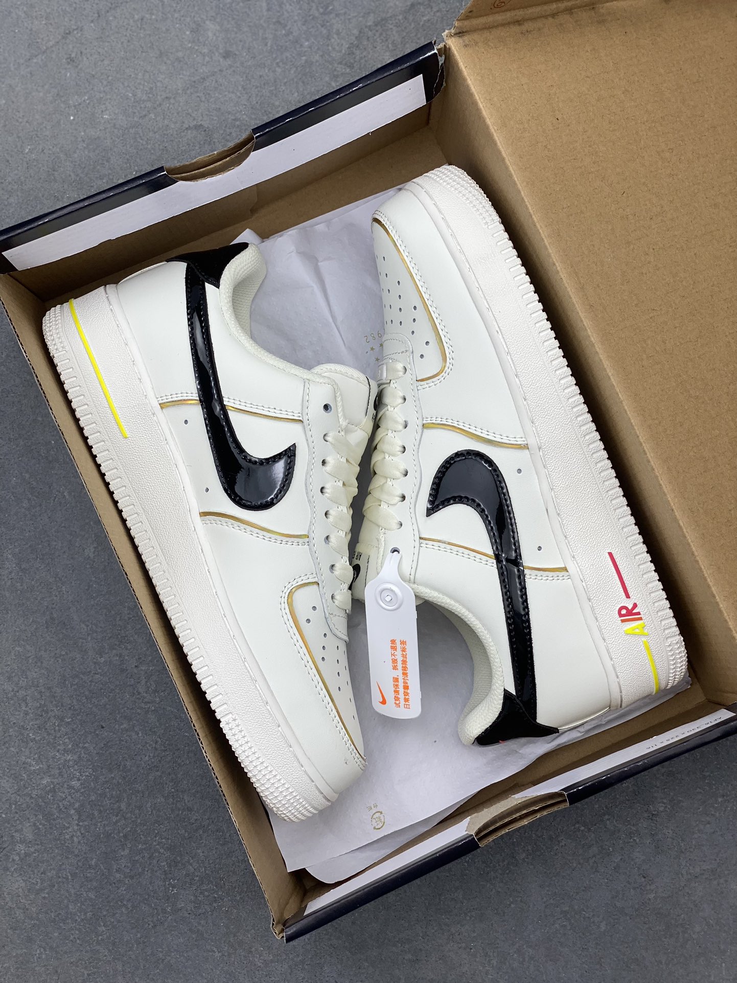 Nike Air Force 1 Low Gold Trim Iridescent Casual Sneakers ZX9856-599 10 i1717530171 2966 6