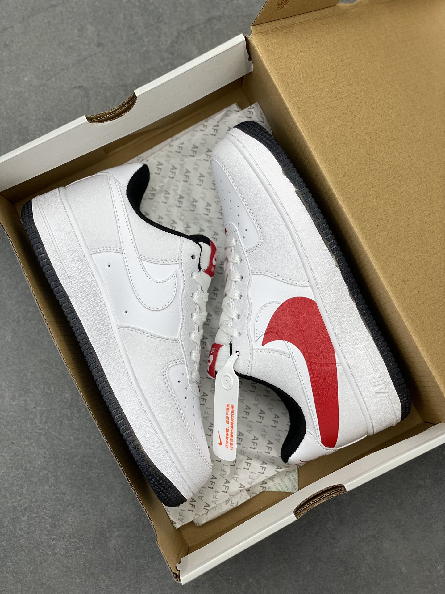 Nike Air Force 1 Low White Red Graffiti Big Hook - Pure Air Force Edition 10 i1717618983 8141 3