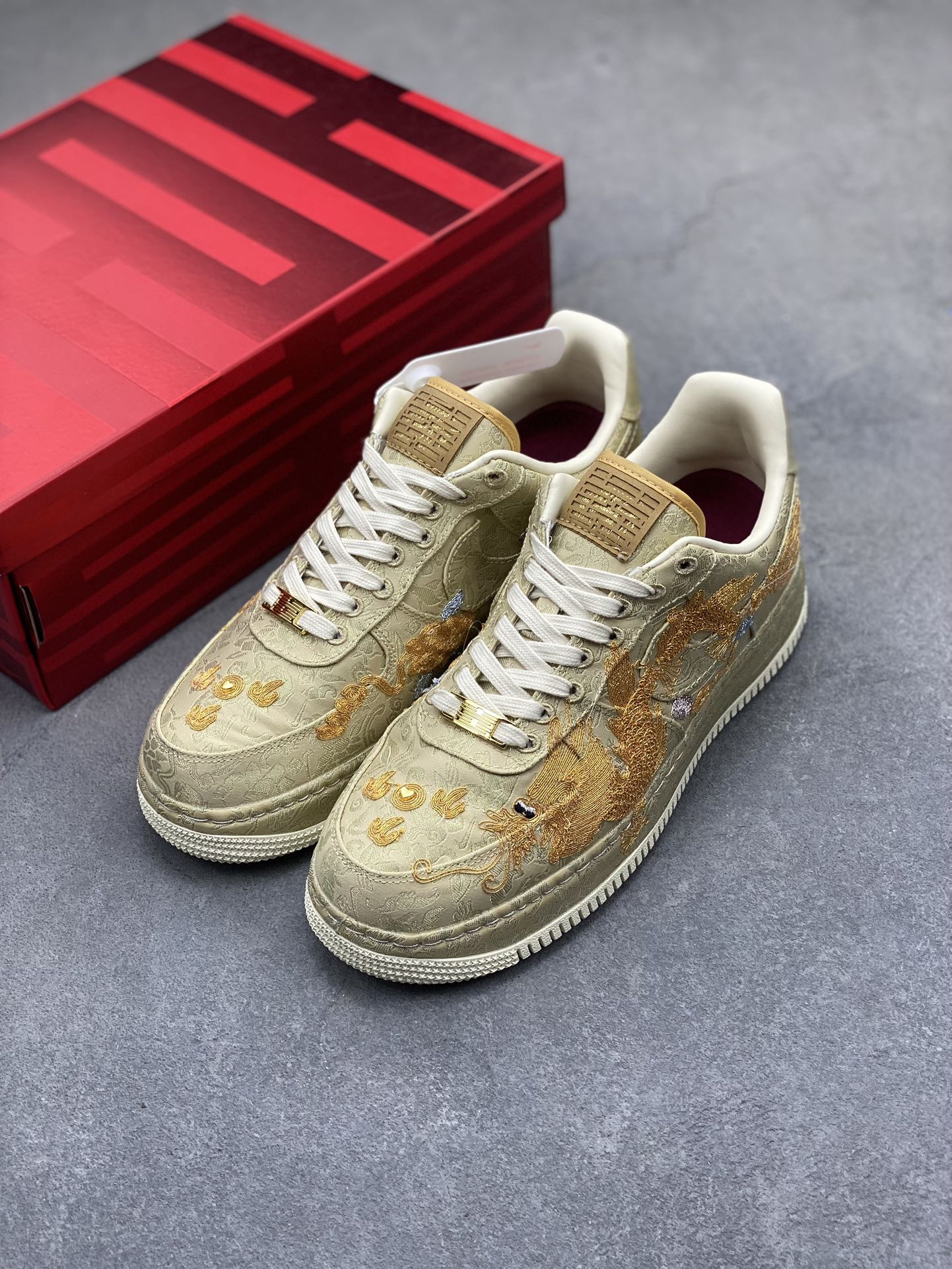 Nike Air Force 1 'XIXI' Dragon & Phoenix Sneakers - Limited Edition 9 i1717619056 5103 8