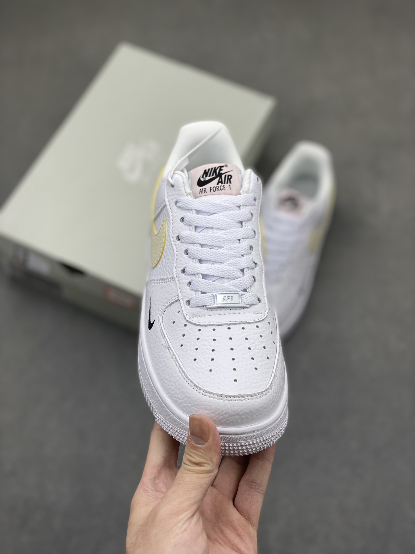 Nike Air Force 1 '07 Low White/Yellow Women's Sneaker HF9992-100 3 i1717619161 4749 8