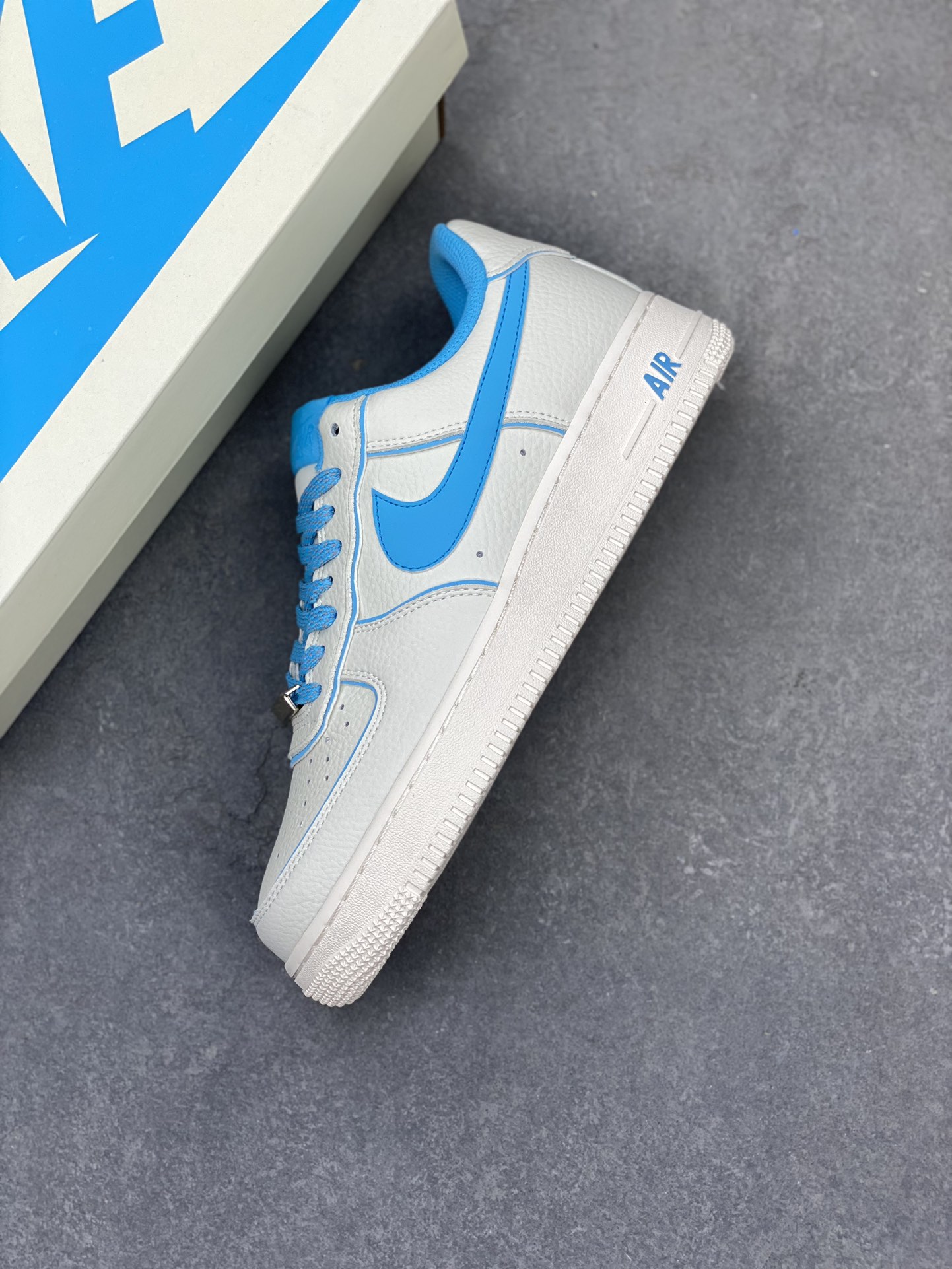 Nike Air Force 1 '07 Low White Blue Casual Sneakers UH8958-066 8 i1717704373 5136 8