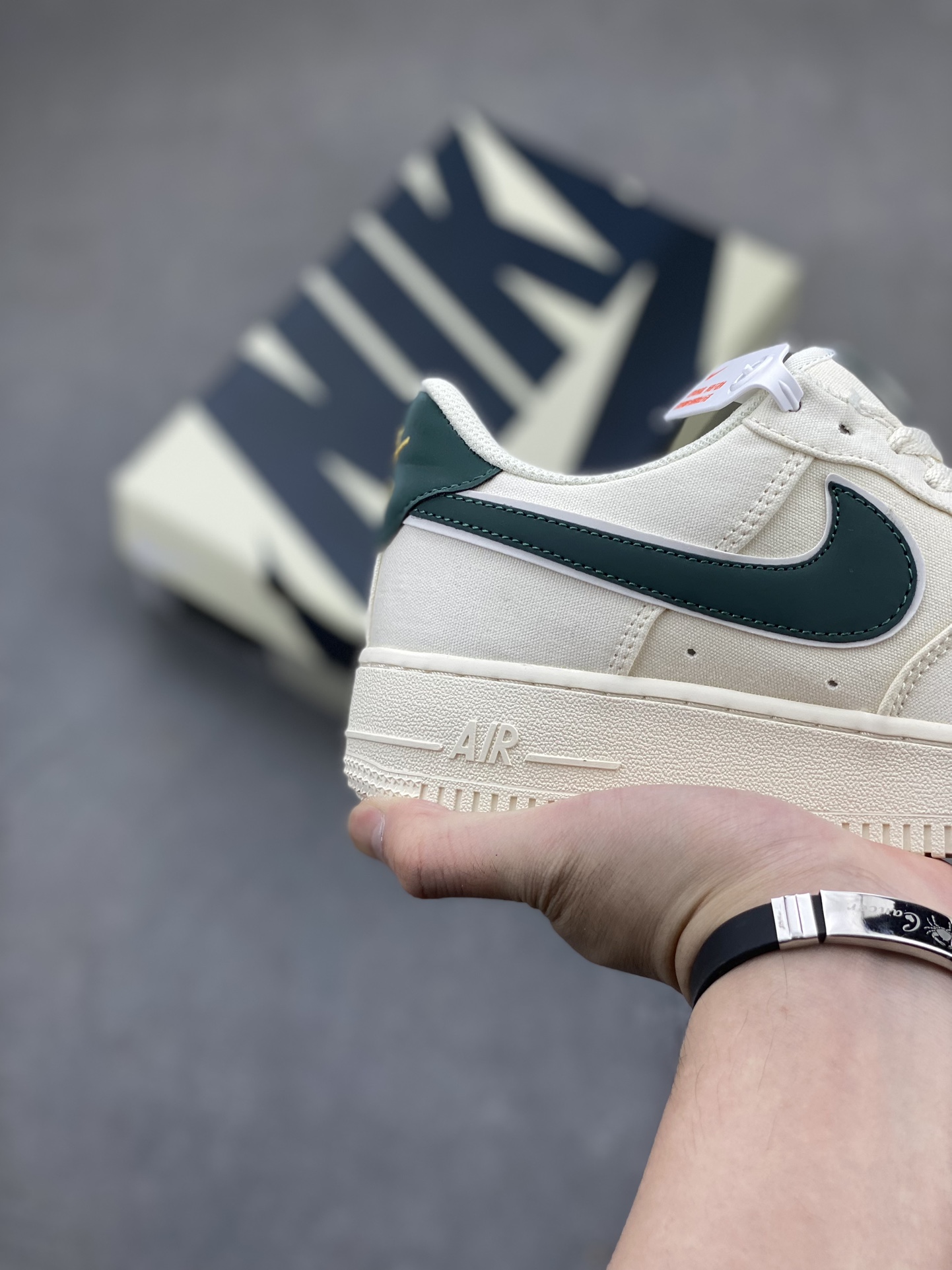 Nike Air Force 1 '07 Low Olive Canvas Sneakers MN5696-309 6 i1717704448 1912 0