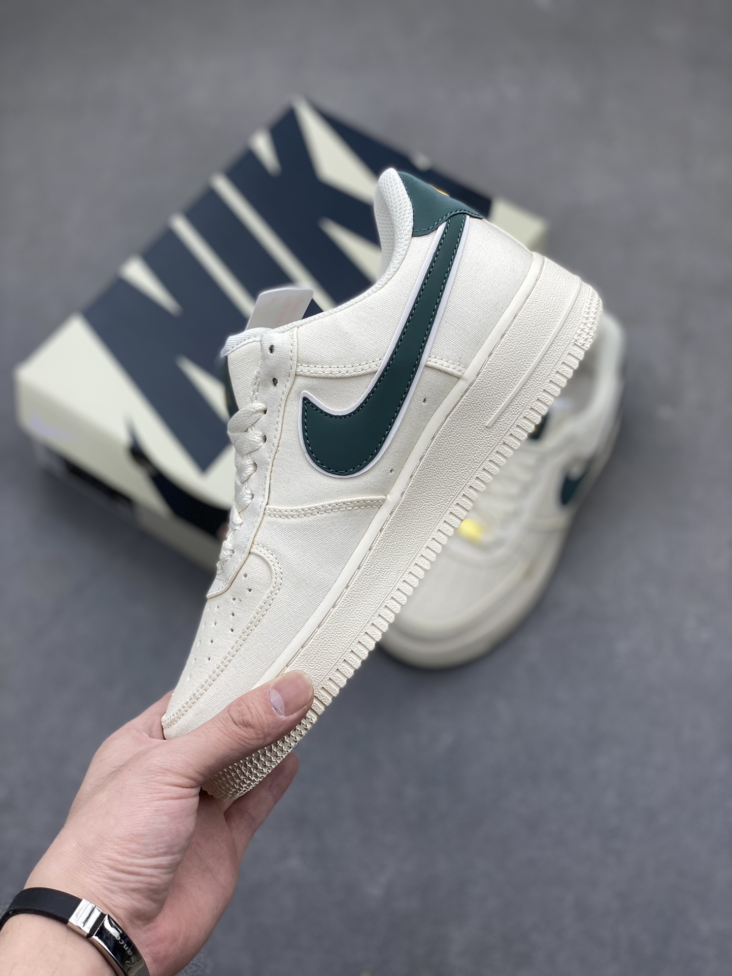 Nike Air Force 1 '07 Low Olive Canvas Sneakers MN5696-309 4 i1717704448 4742 0