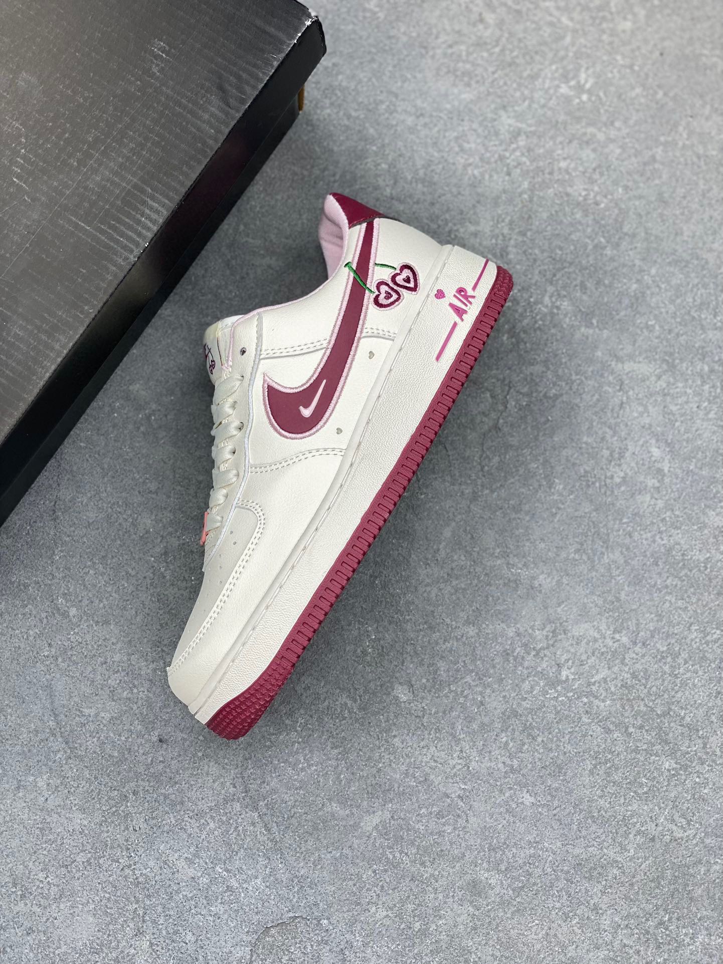 Nike Air Force 1 Low Cherry White Burgundy Sneakers FD4616-161 8 i1717750587 7818 3