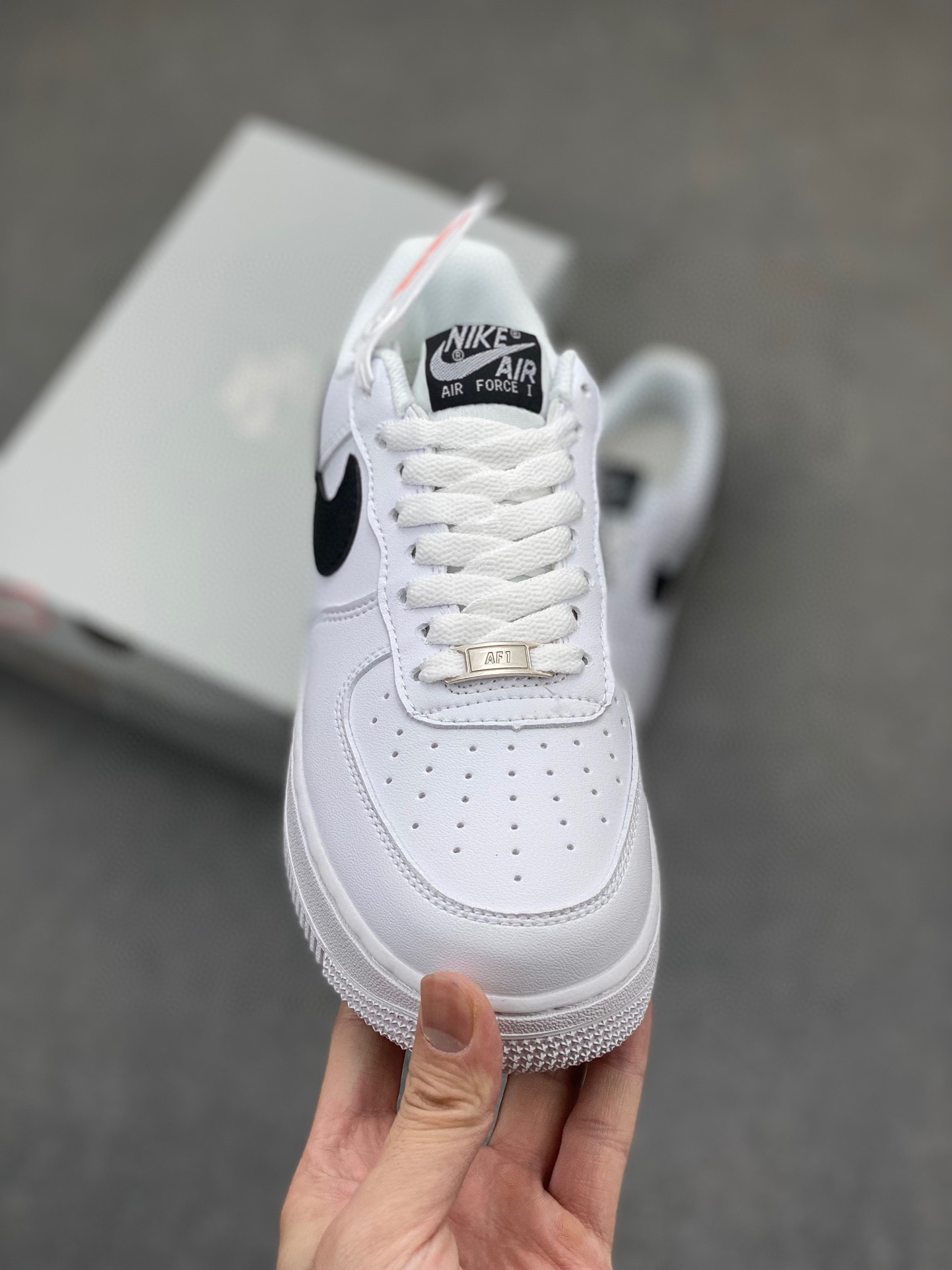 Nike Air Force 1 Low White Black, Classic Style and Comfortable for Daily Wear 3 i1717750856 5935 0
