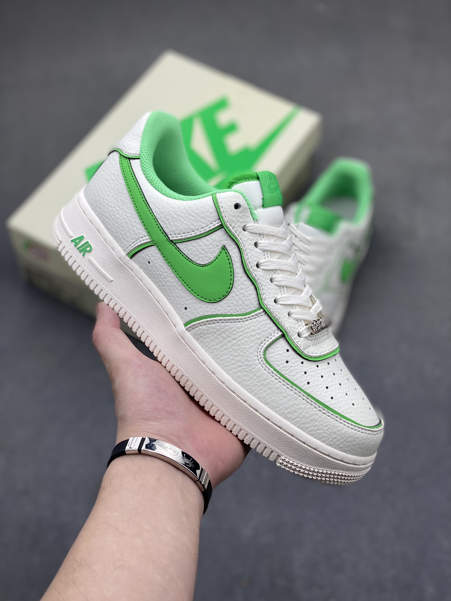 Nike Air Force 1 '07 Low White Green Casual Sneaker Shoes UH8958-022 3 i1717778141 7797 5