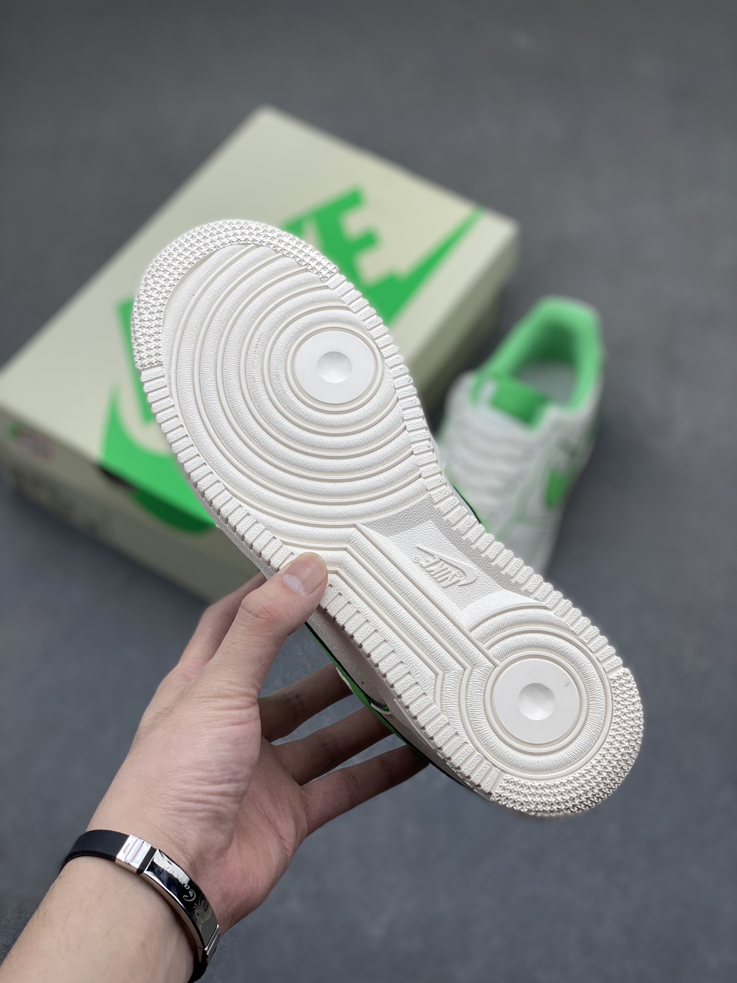Nike Air Force 1 '07 Low White Green Casual Sneaker Shoes UH8958-022 8 i1717778142 8339 9