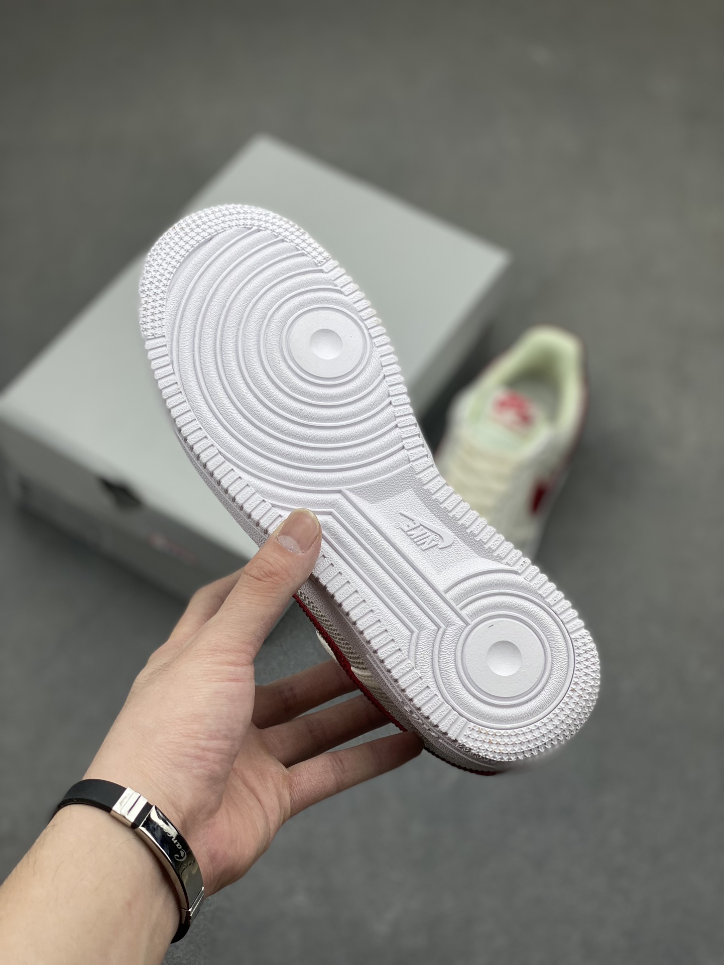 Nike Air Force 1 Low 07 HF0729-003,Honeycomb Cushion,Original Accessories 7 i1717778211 1190 0