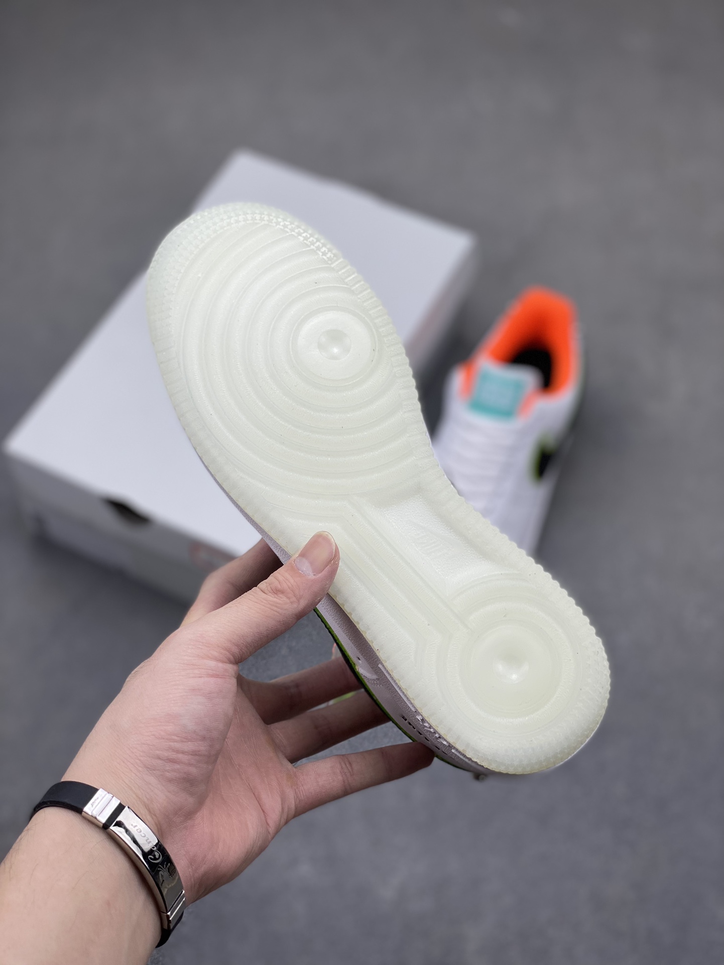 Nike Air Force 1 Low Retro Sneakers White DO2333-101 Fashion Sneakers 7 i1717778423 9581 2