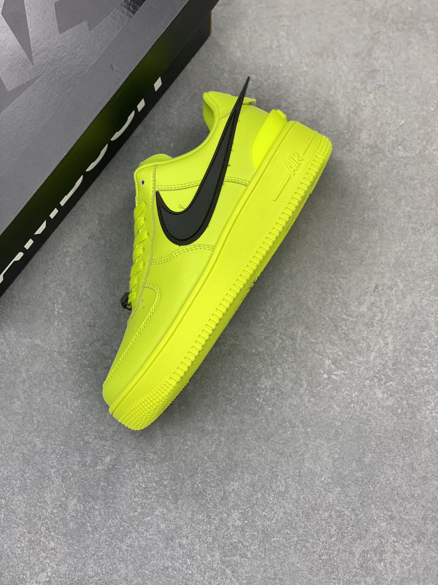 Nike Air Force 1 '07 Low Lime Green/Black Casual Shoes DV3464-100 8 i1717914059 6739 5