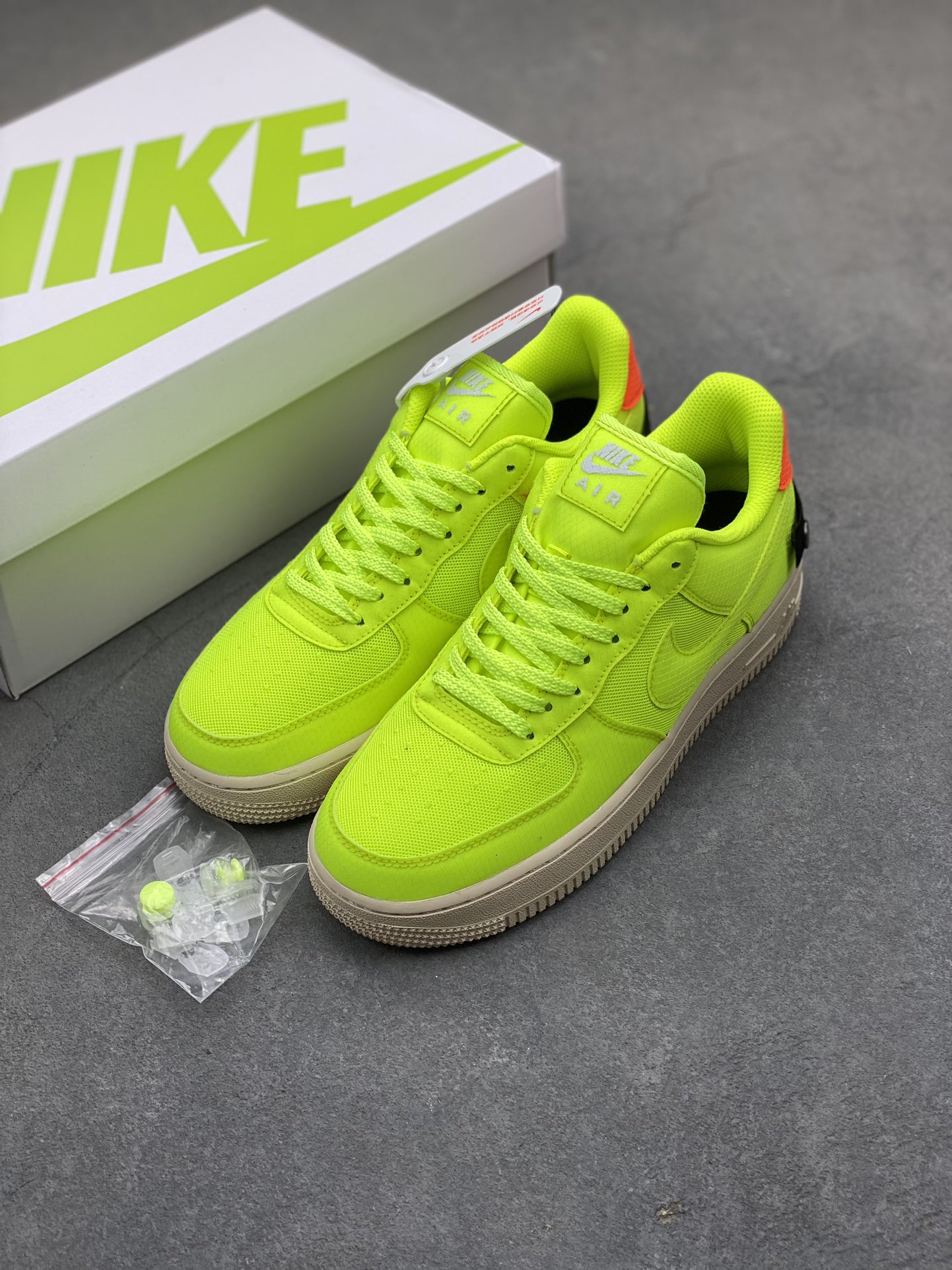 Nike Air Force 1 Low Mesh Green Casual Sneakers AO4606-701 9 i1718223513 6306 4