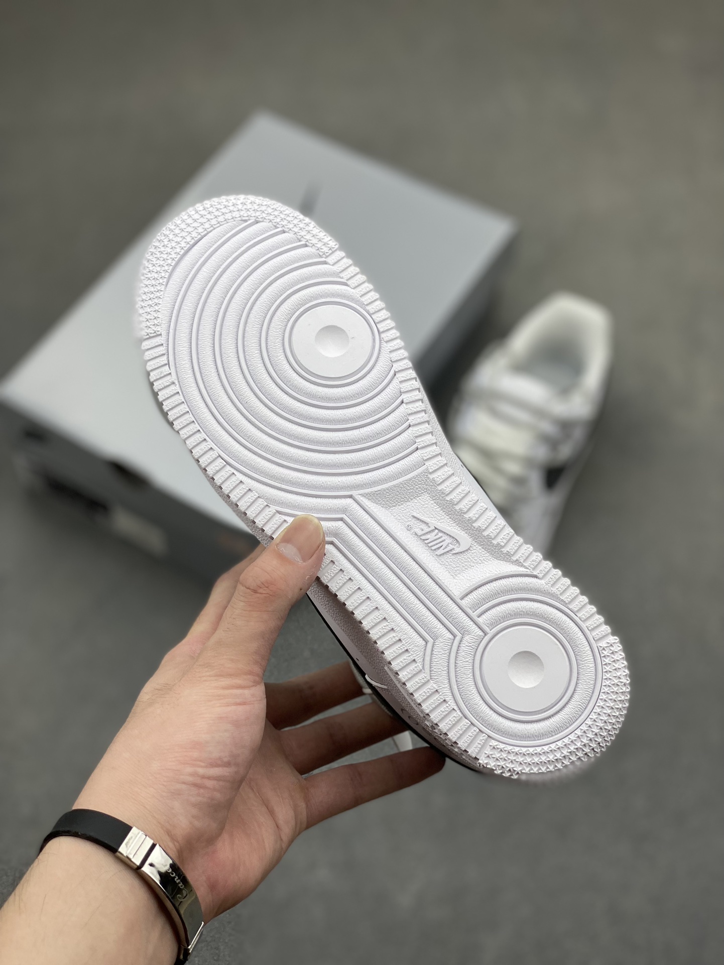 Nike Air Force 1 Low '07 Custom White/Gray Casual Sneakers 7 i1718223596 4201 8