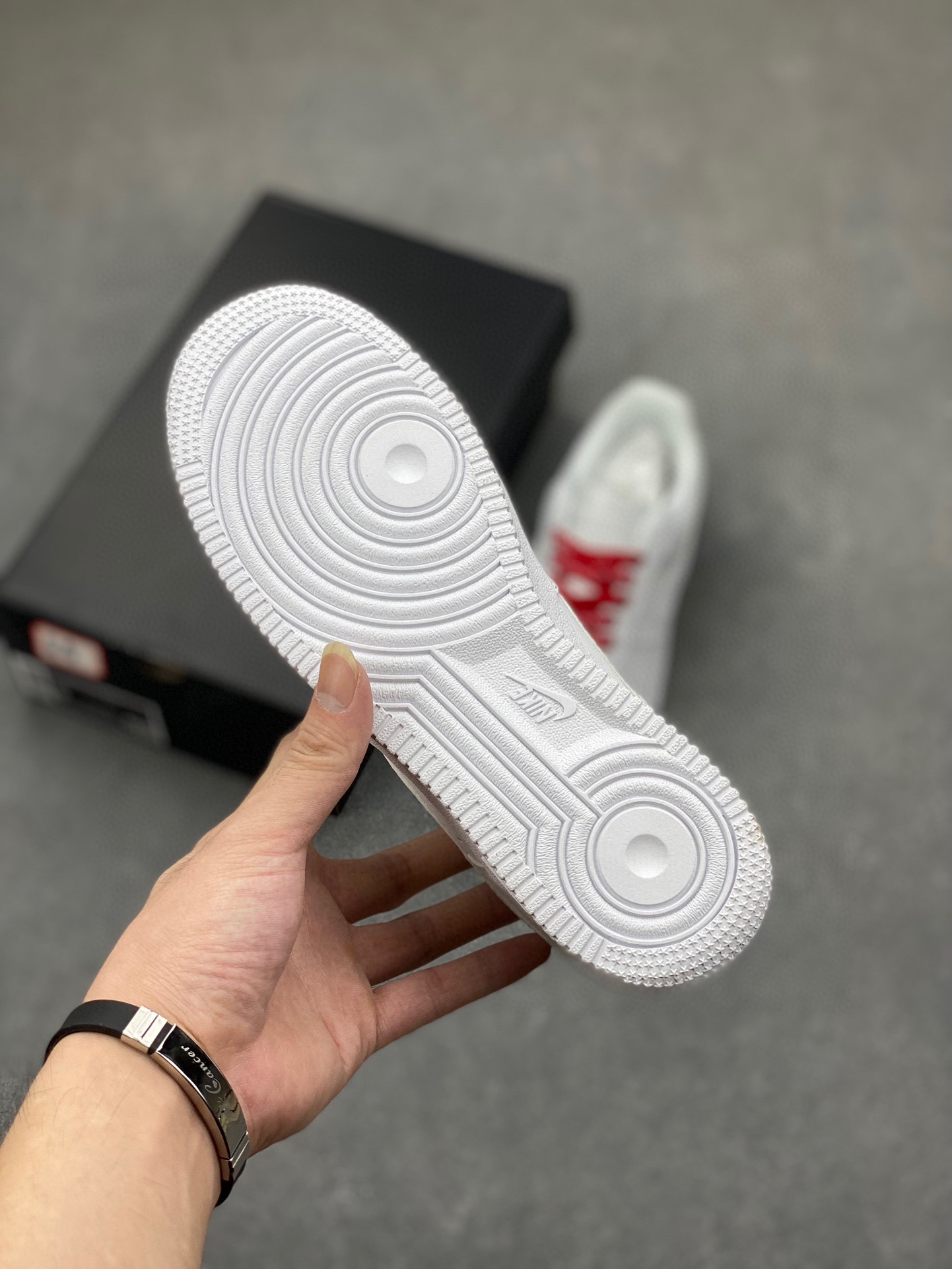 Nike Air Force 1 Low x Supreme White CU9225-100 Sneakers 7 i1718224283 7247 3