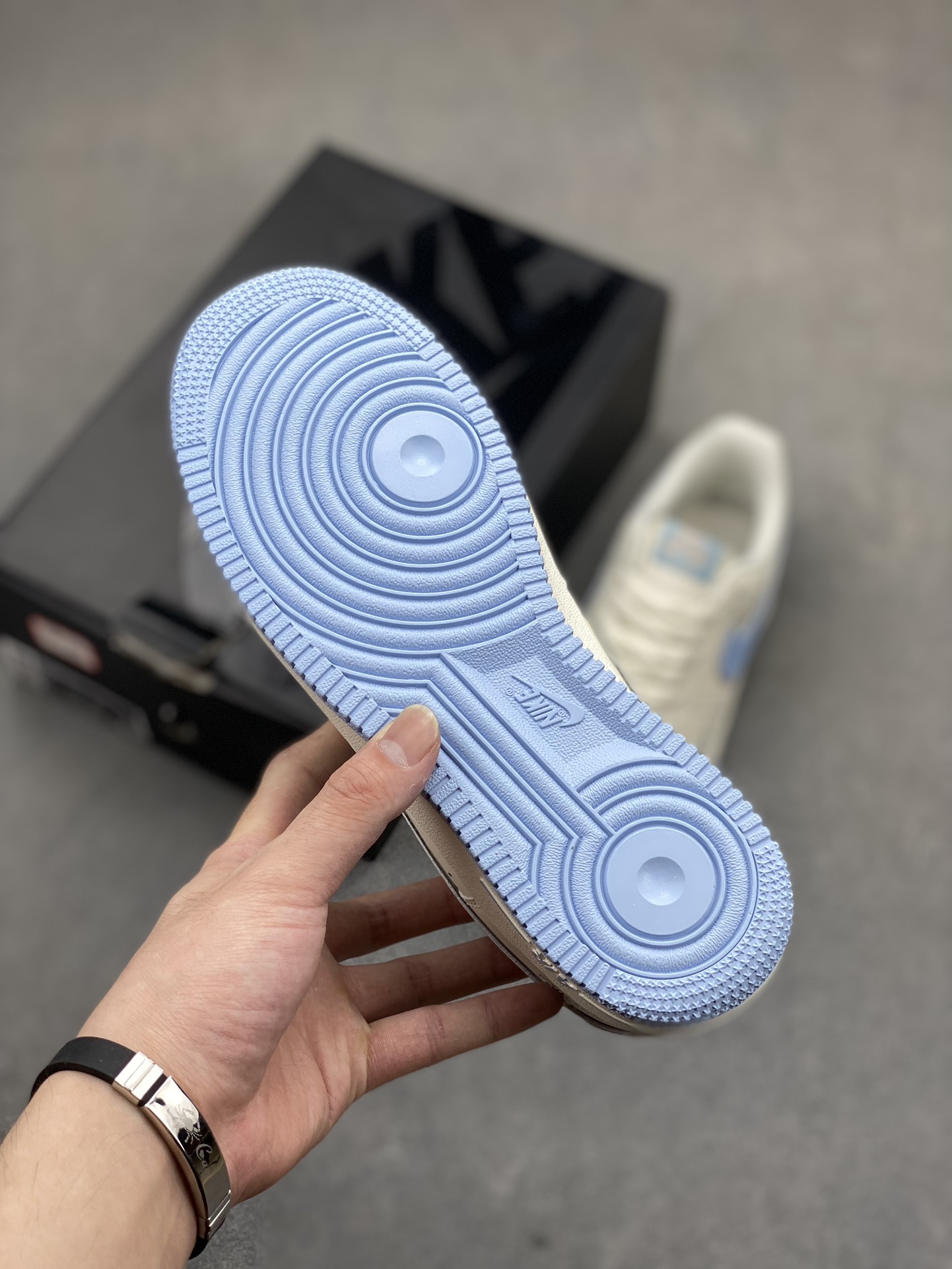 Nike Air Force 1 '07 Low White Blue Casual Sneakers - Premium Quality 7 i1718311338 1517 2