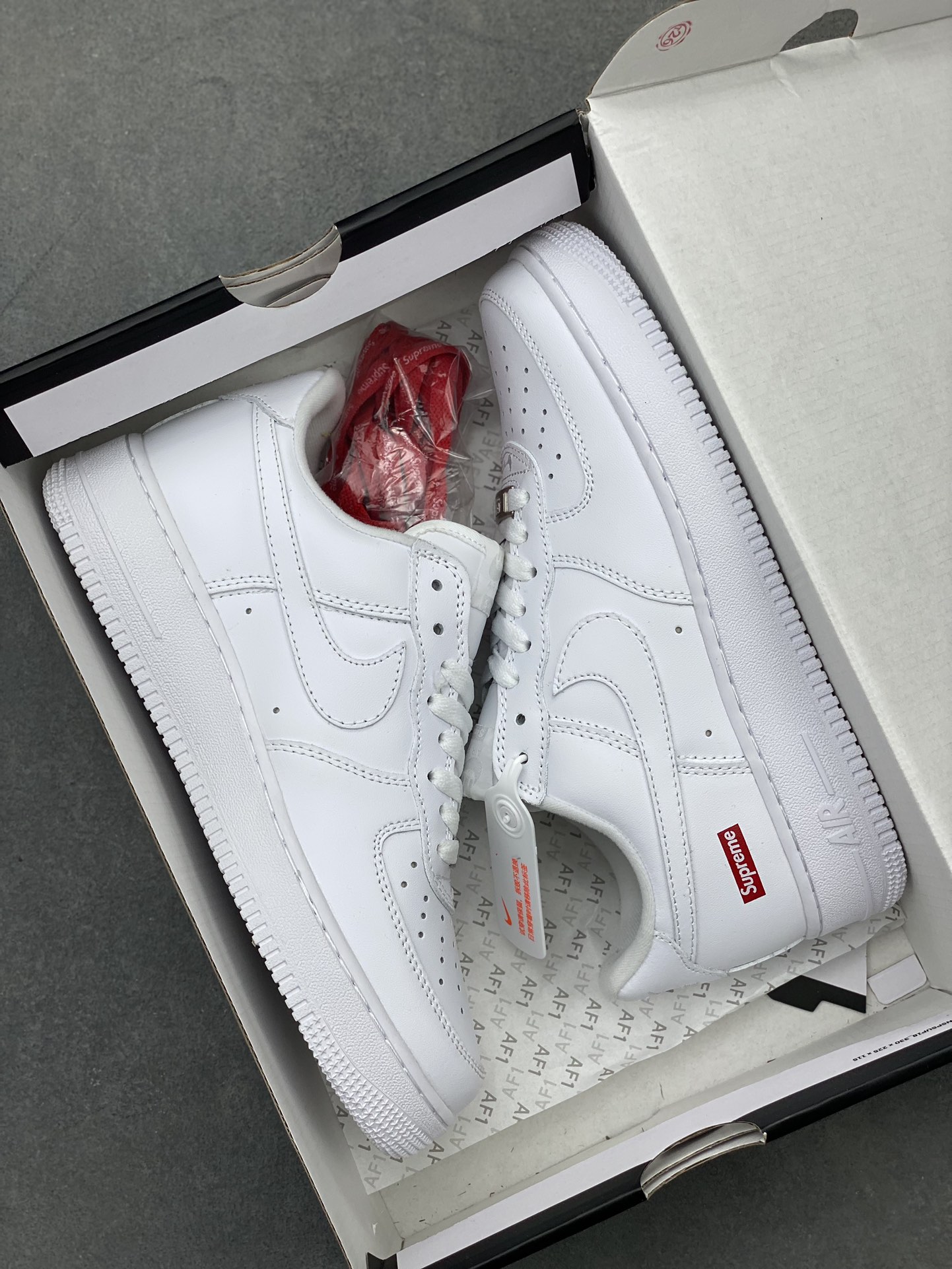 Nike Air Force 1 x Supreme White CU9225-100 Original Quality Sneakers 10 i1718388941 3129 2