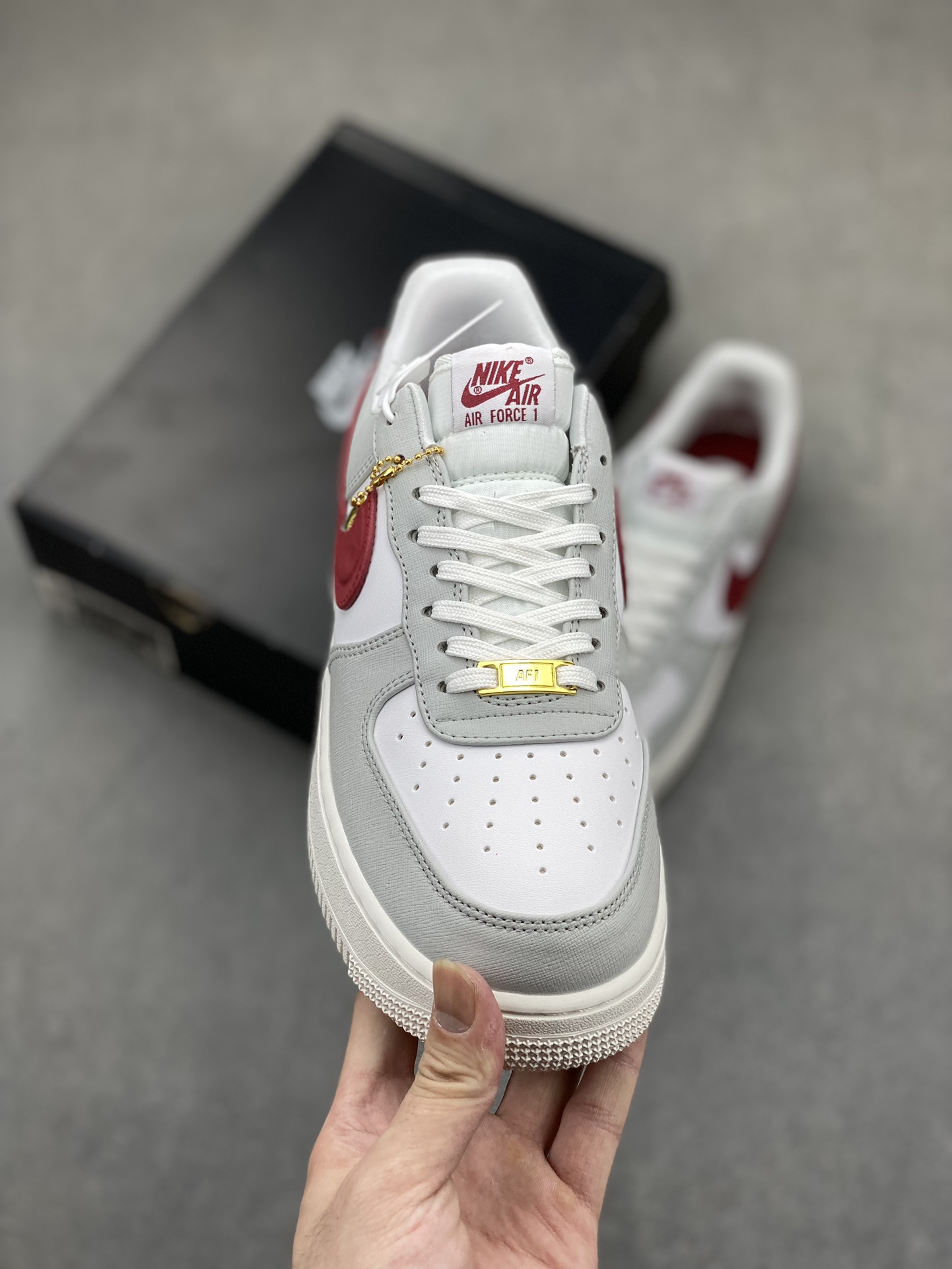 Nike Air Force 1 Low Casual Sneakers - Style & Comfort Combined 3 i1718389525 8206 6