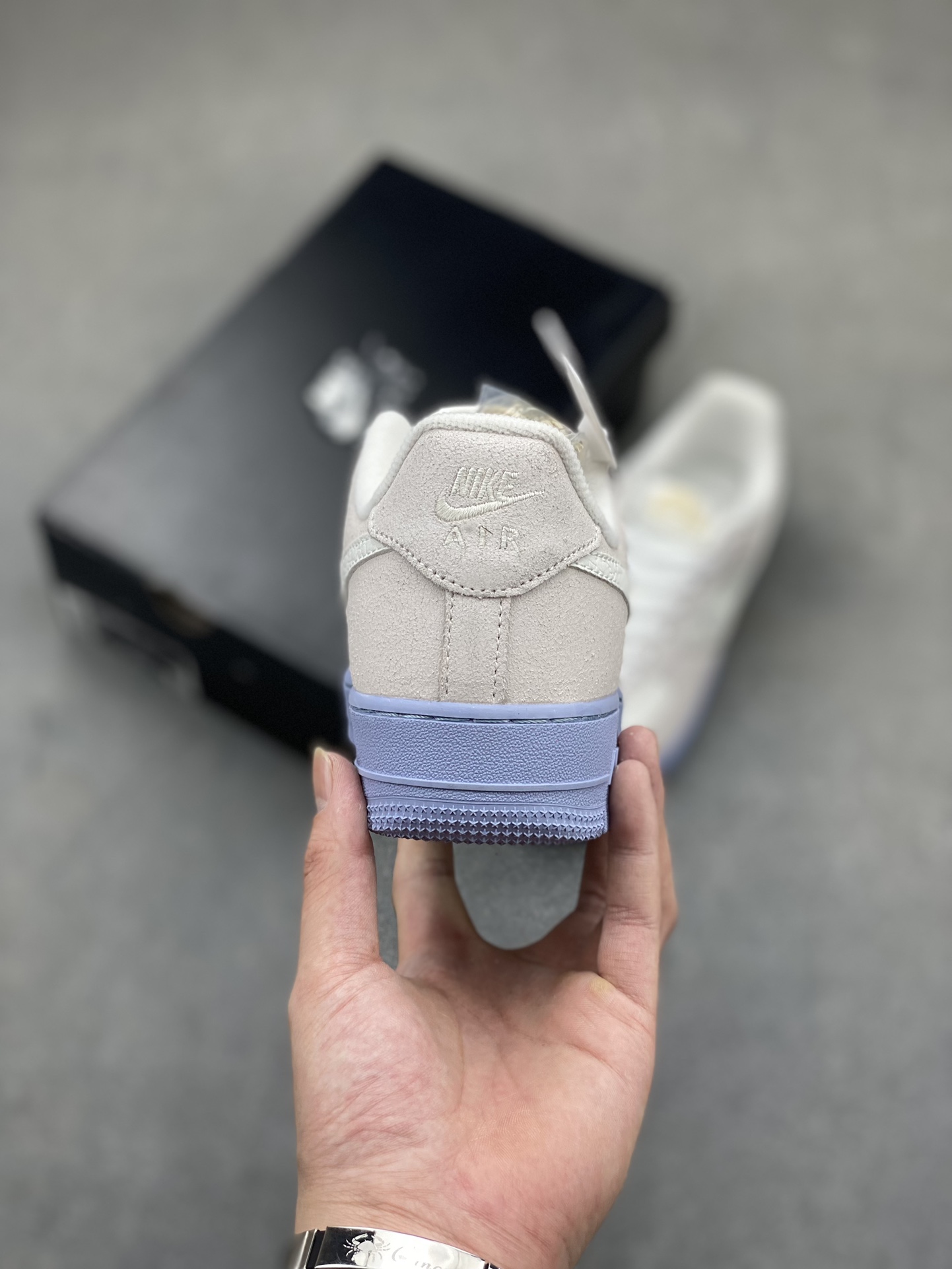 Nike Air Force 1 Low: Iconic Style, All-Day Comfort, and Full-Length Air Cushioning 5 i1718476899 6755 6