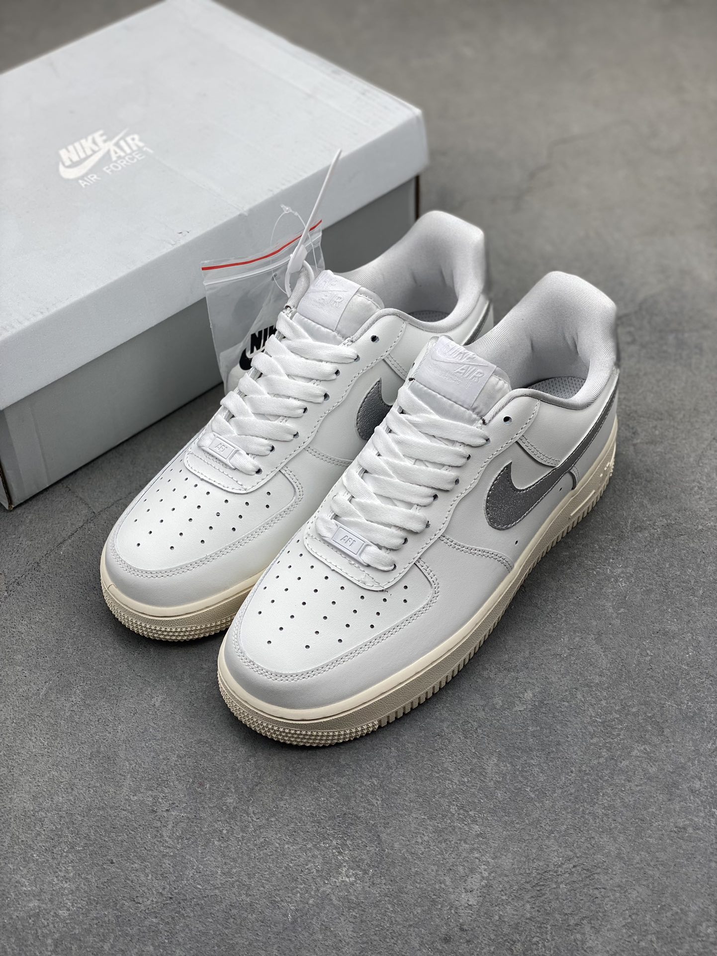 Nike Air Force 1 Low White/Silver Casual Sneakers - Full Air Cushion 9 i1718476950 4314 0