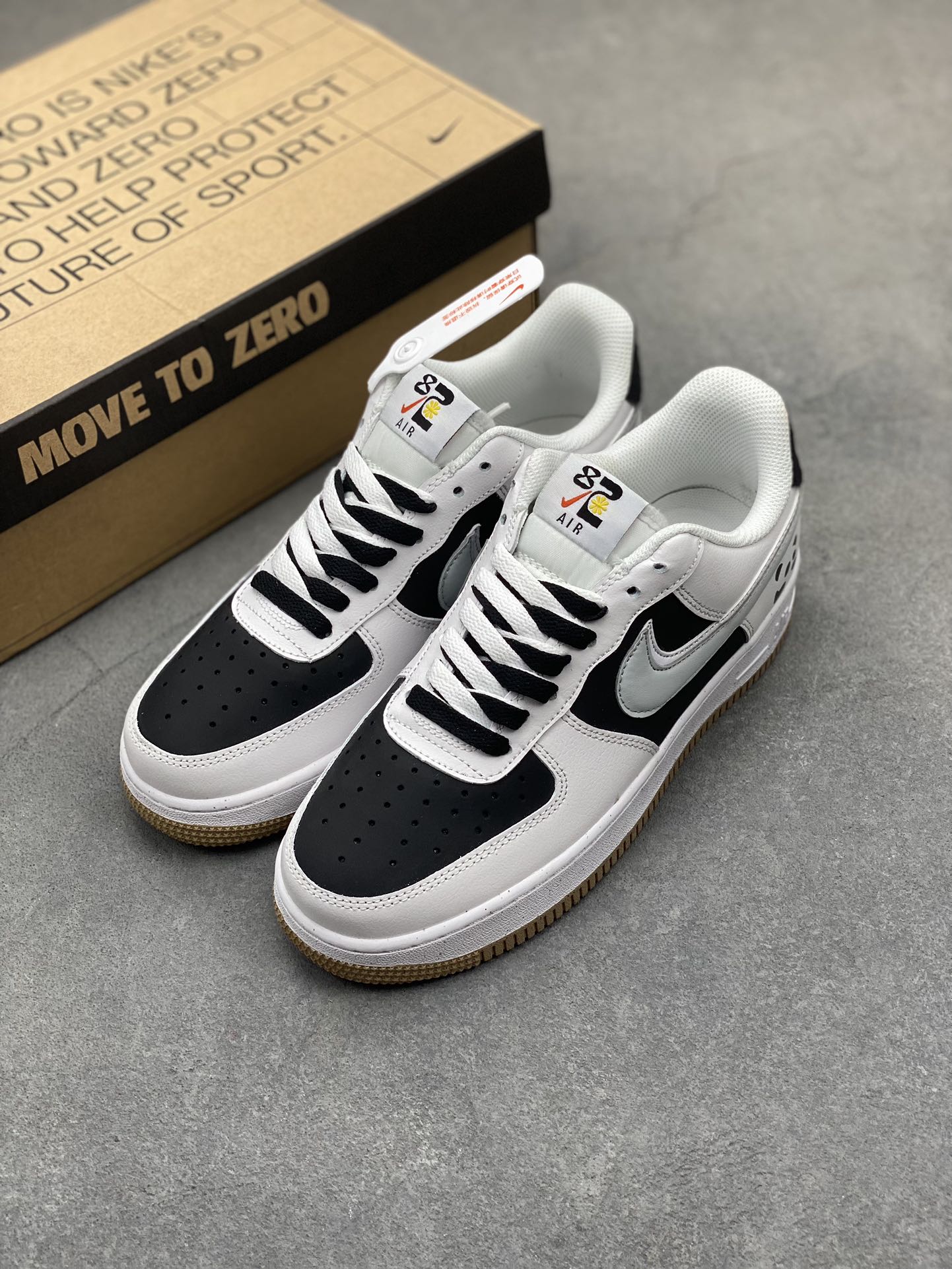 Nike Air Force 1 Low Panda: Full-Cushion Comfort, Original Design Sneakers 9 i1718476976 9490 8