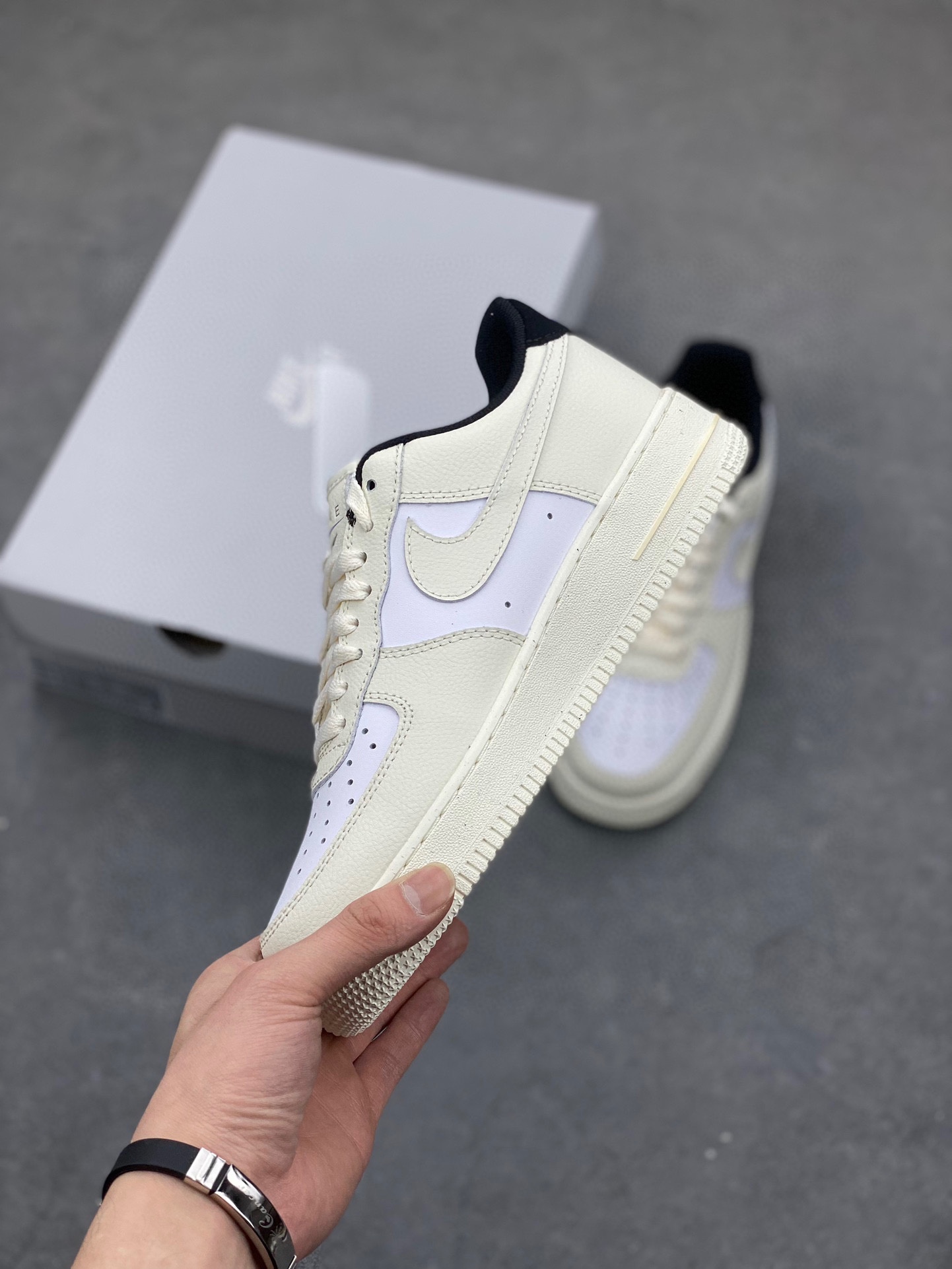 Nike Air Force 1 Low Cream/White Casual Sneakers - Full-Length Air Cushion 4 i1718477514 4535 3