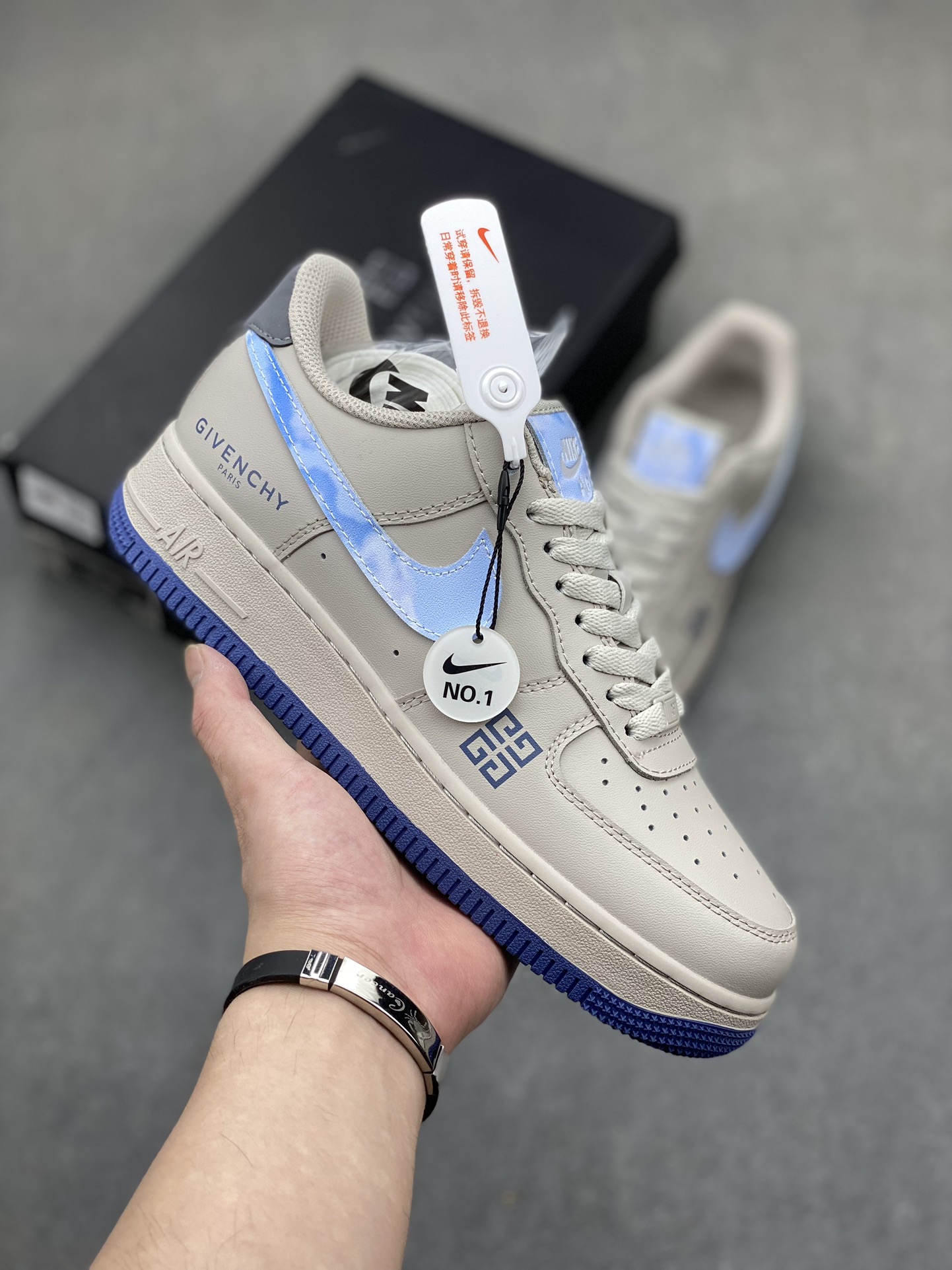 Nike Air Force 1 '07 LX Low Top Sneakers - Givenchy Edition 2 i1718565211 7987 7