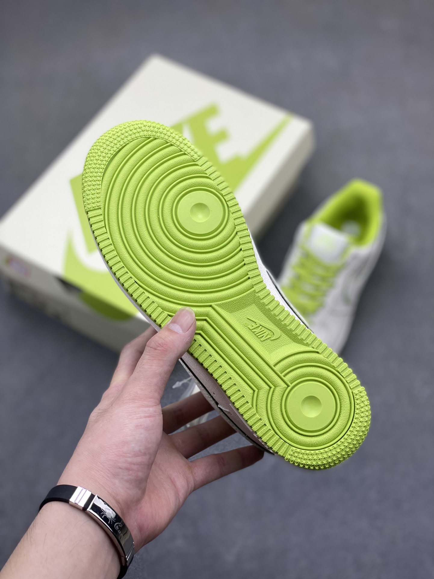 Stussy x Nike Air Force 1 Low 'Stussy' Limited Edition Sneakers 7 i1718651626 1722 1