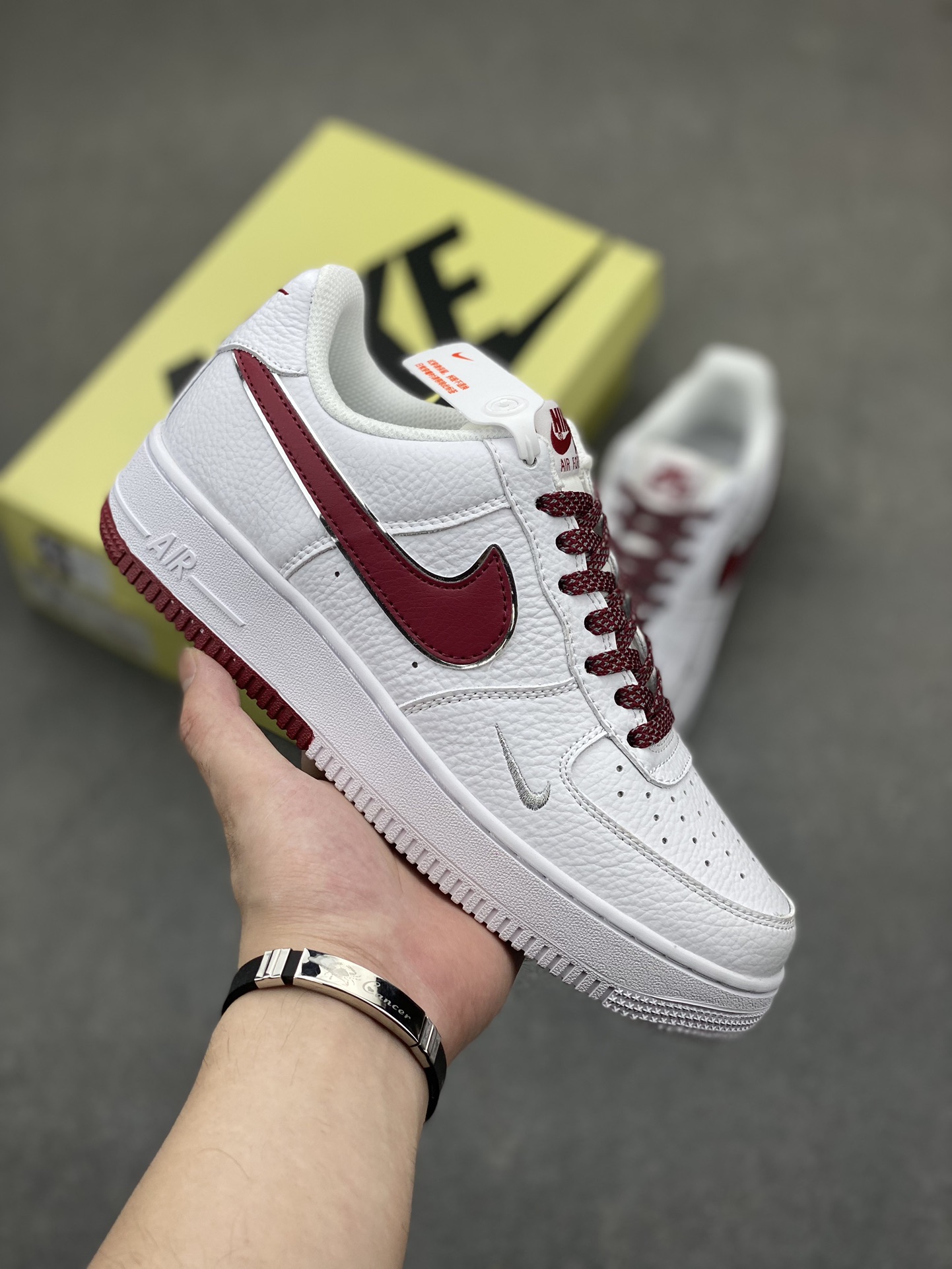 Nike Air Force 1 '07 Low White/Red Casual Sneakers CW2288-111 2 i1718651808 1106 4