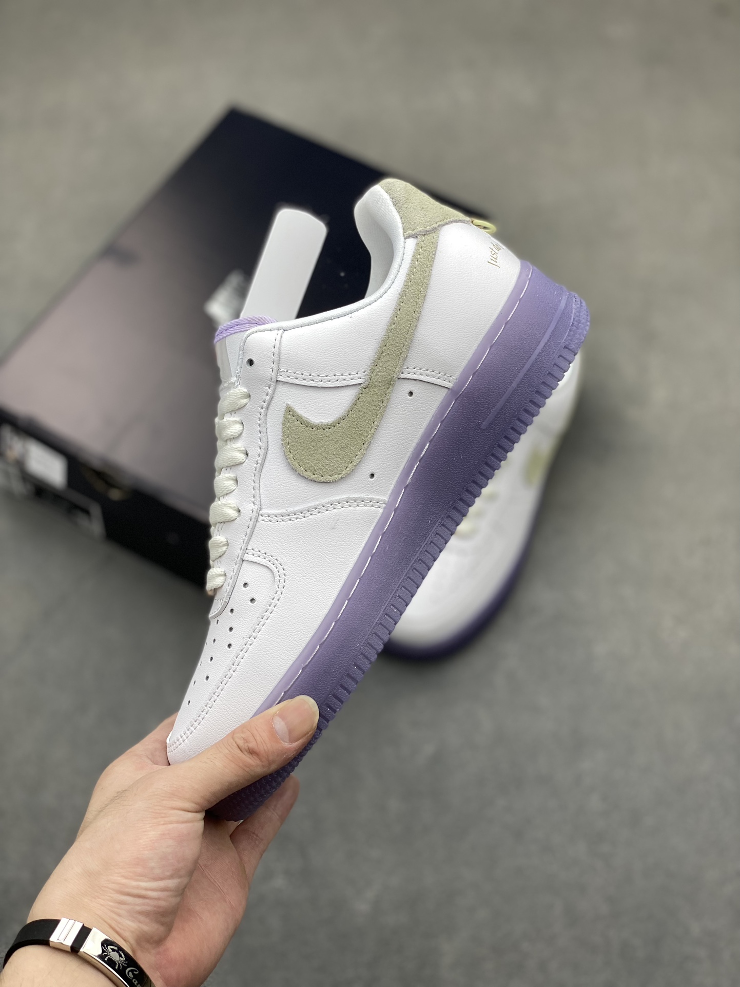Nike Air Force 1 '07 Low White Dawn - Stylish and Comfortable Sneakers 4 i1718652098 8915 3